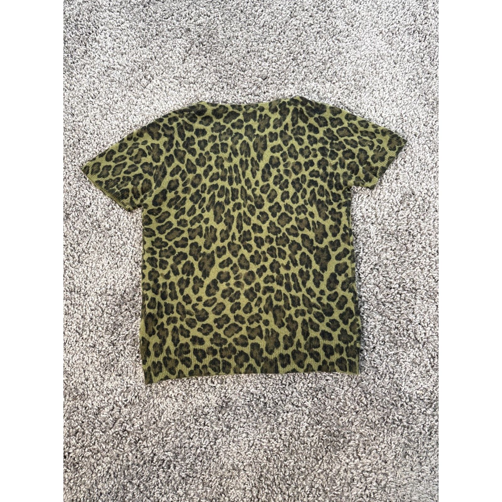 Vintage VINTAGE Casual Corners T Shirt Womens Small Leopard Print Rabbit Hair Lambswool Shirt, Green, Crew Neck, Short Sleeve, Casual, Basic, S, Regular Size S / US 4 / IT 40 - 5 Thumbnail