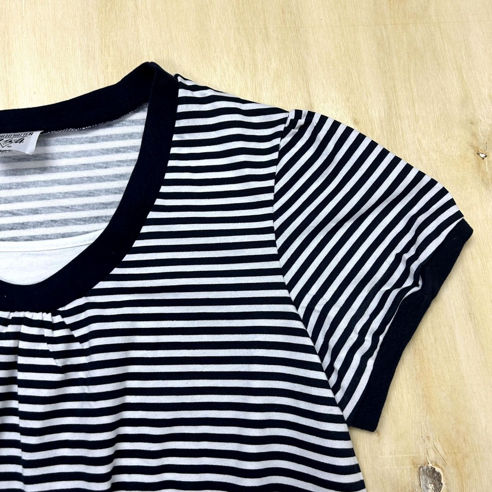 Vintage Spoiled Rotten U.S.A. Shirt Womens 1X Blue Stripe Short Sleeve V Neck Size XL / US 12-14 / IT 48-50 - 2 Thumbnail