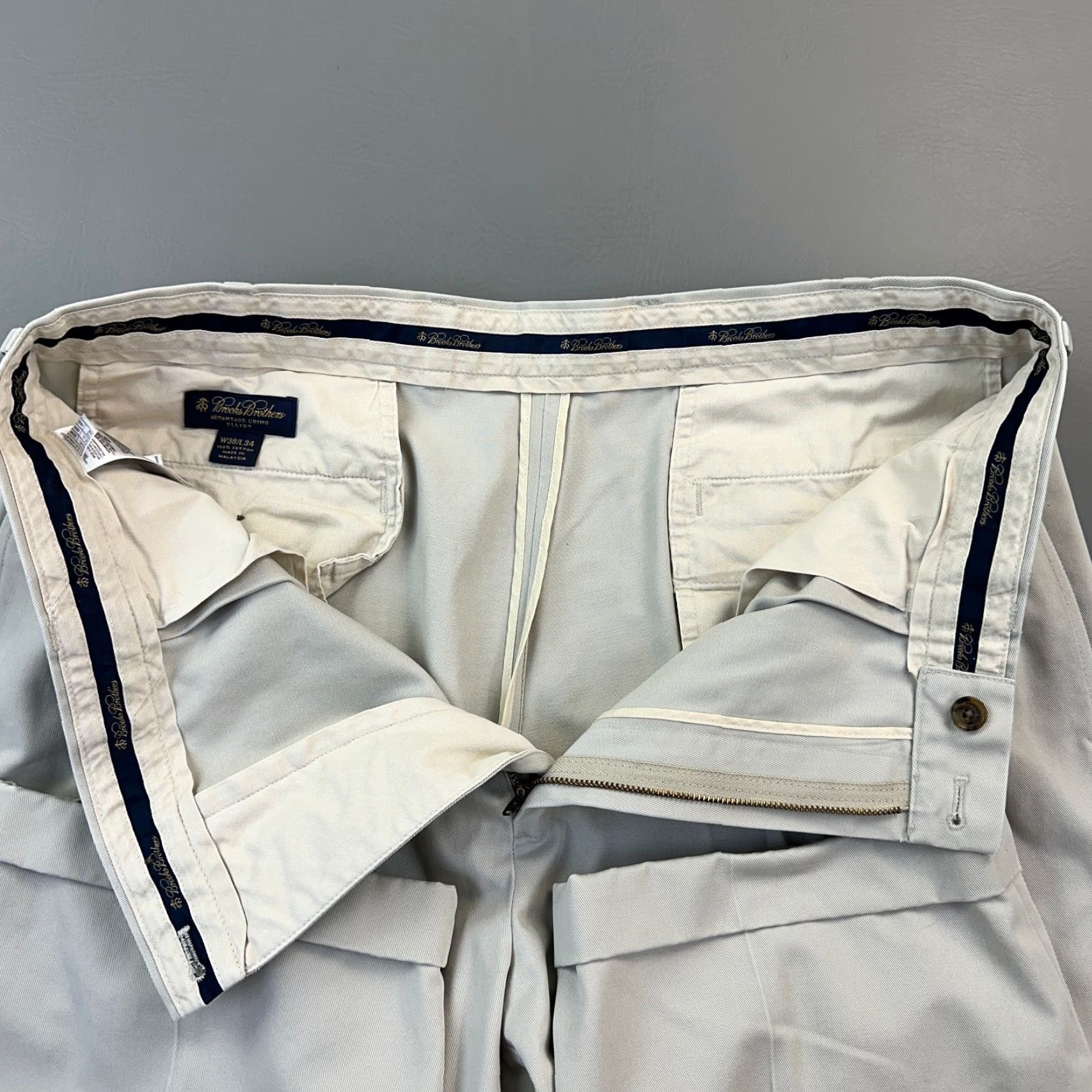 Brooks Brothers Brooks Brothers Pants Mens 38x30 Beige Elliot Advantage Chino Pleated Cuffed Size US 38 / EU 54 - 6 Thumbnail
