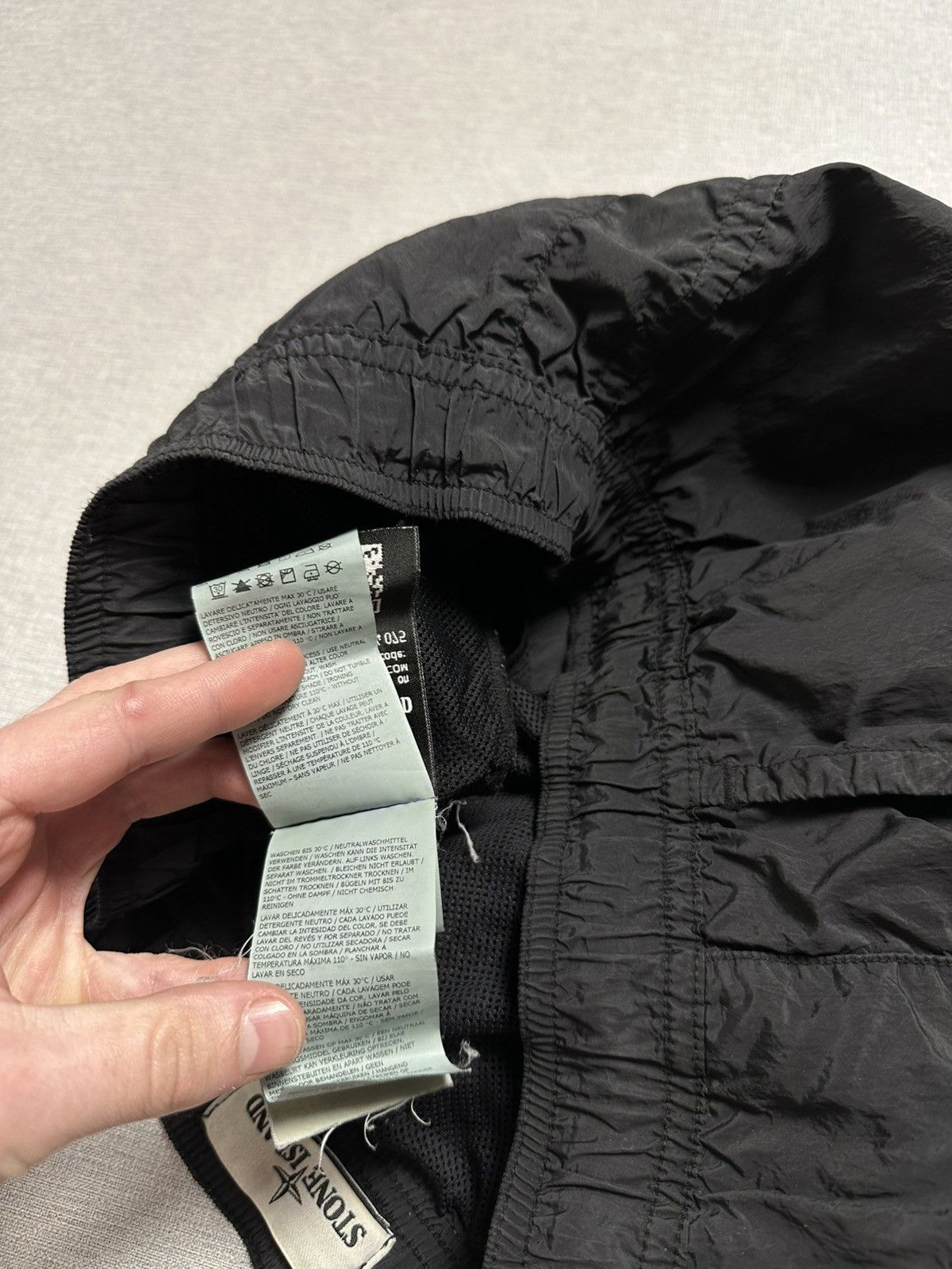 Massimo Osti × Stone Island Stone Island Nylon Metal Shorts Size US 30 / EU 46 - 11 Thumbnail