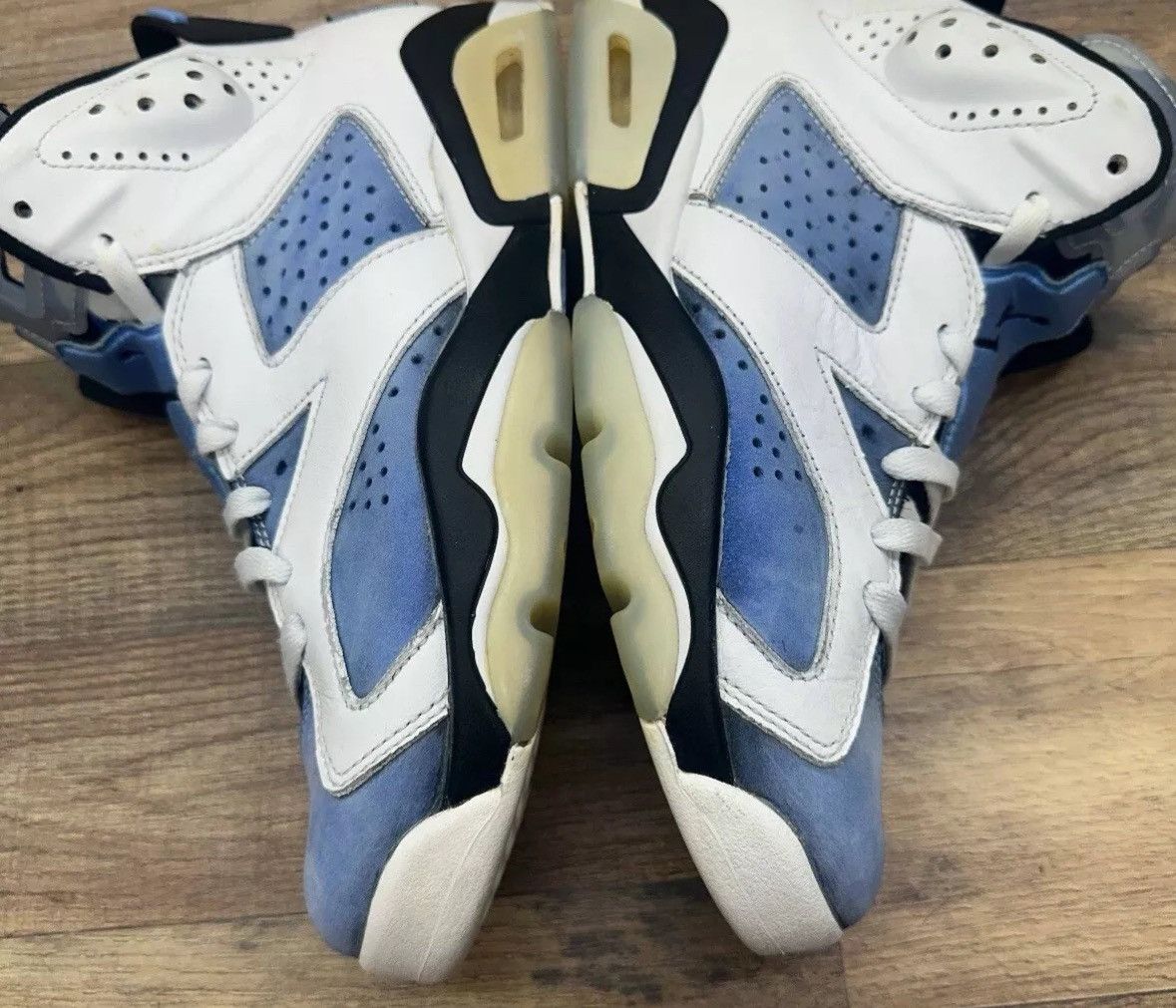 Jordan Brand Jordan 6 Retro Mid UNC Home Size US 8 / EU 41 - 8 Thumbnail
