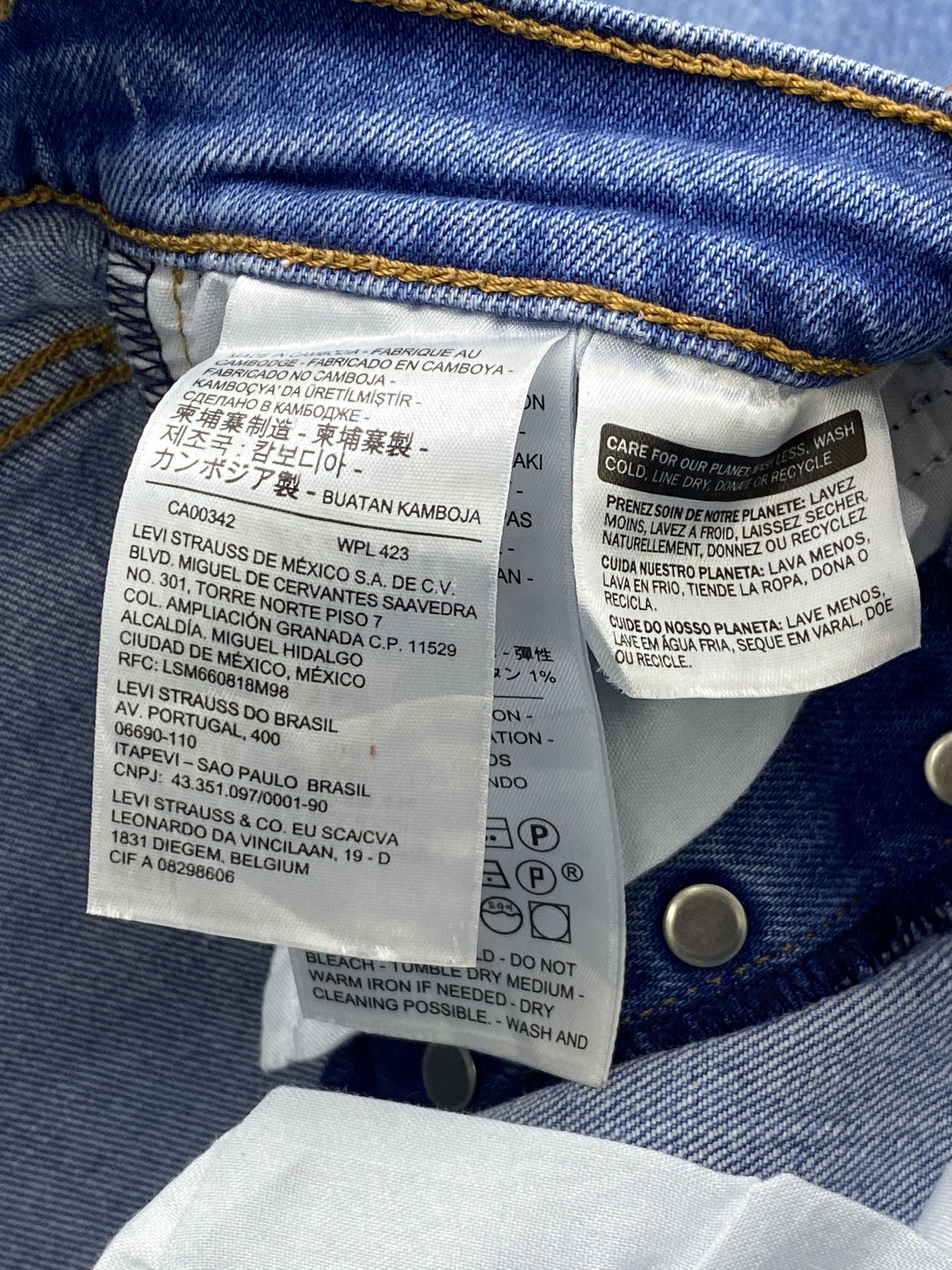 Levi's Vintage Levis 964 Big E Button Fly Jeans DP2320 Size US 26 / EU 42 - 7 Thumbnail