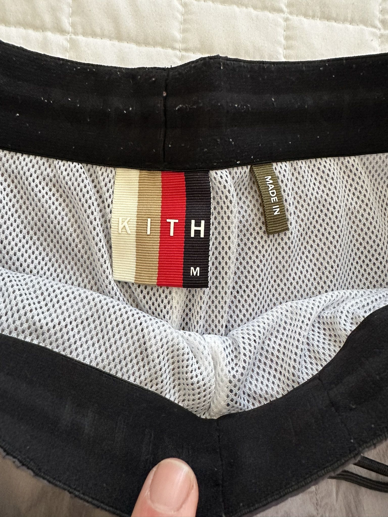 Kith Wrinkle Nylon Boreum Cargo Short Grey Silver Green Neon