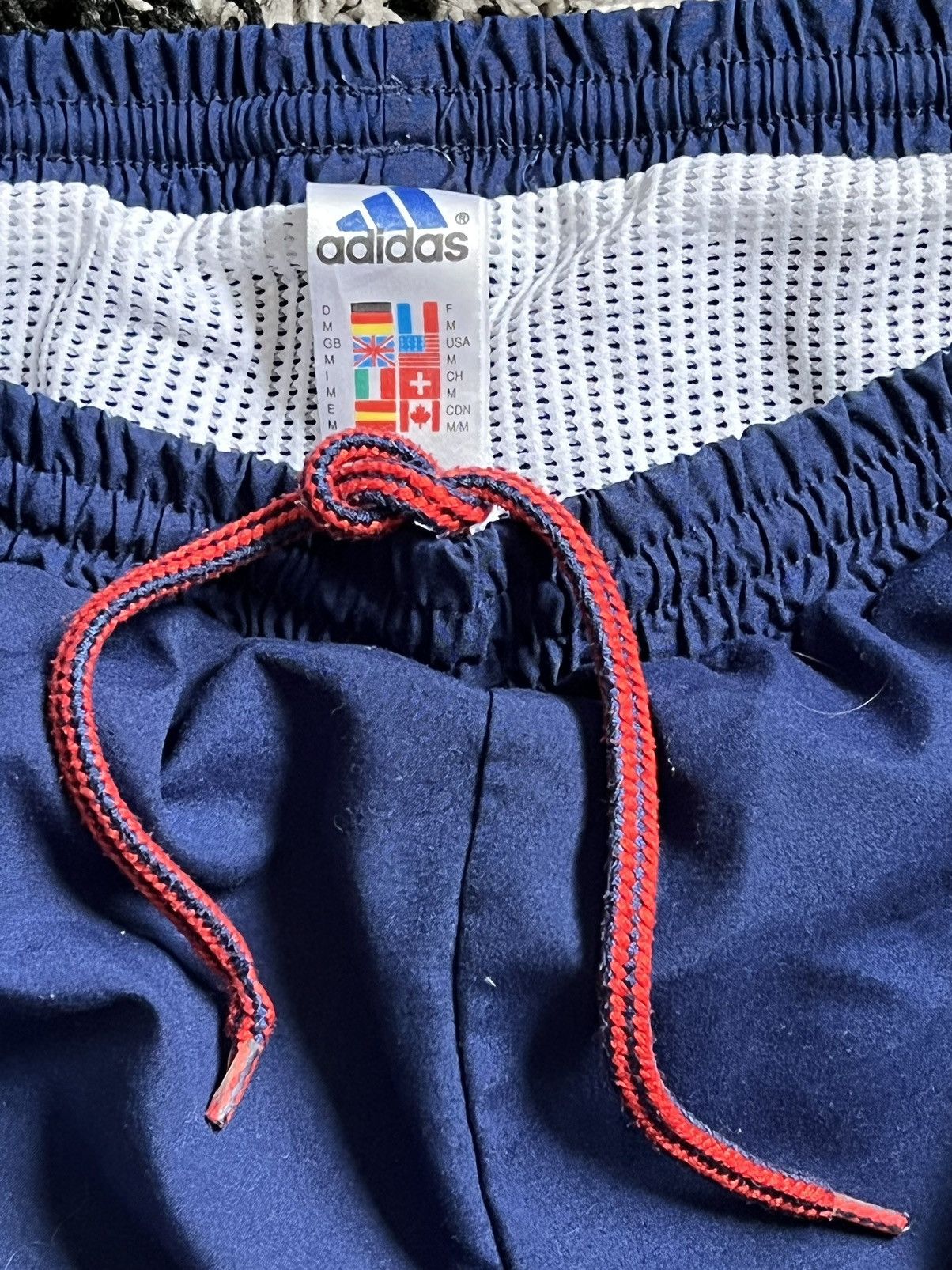 Adidas × Vintage Adidas shorts very rare vintage mens size M Size US 32 / EU 48 - 8 Thumbnail