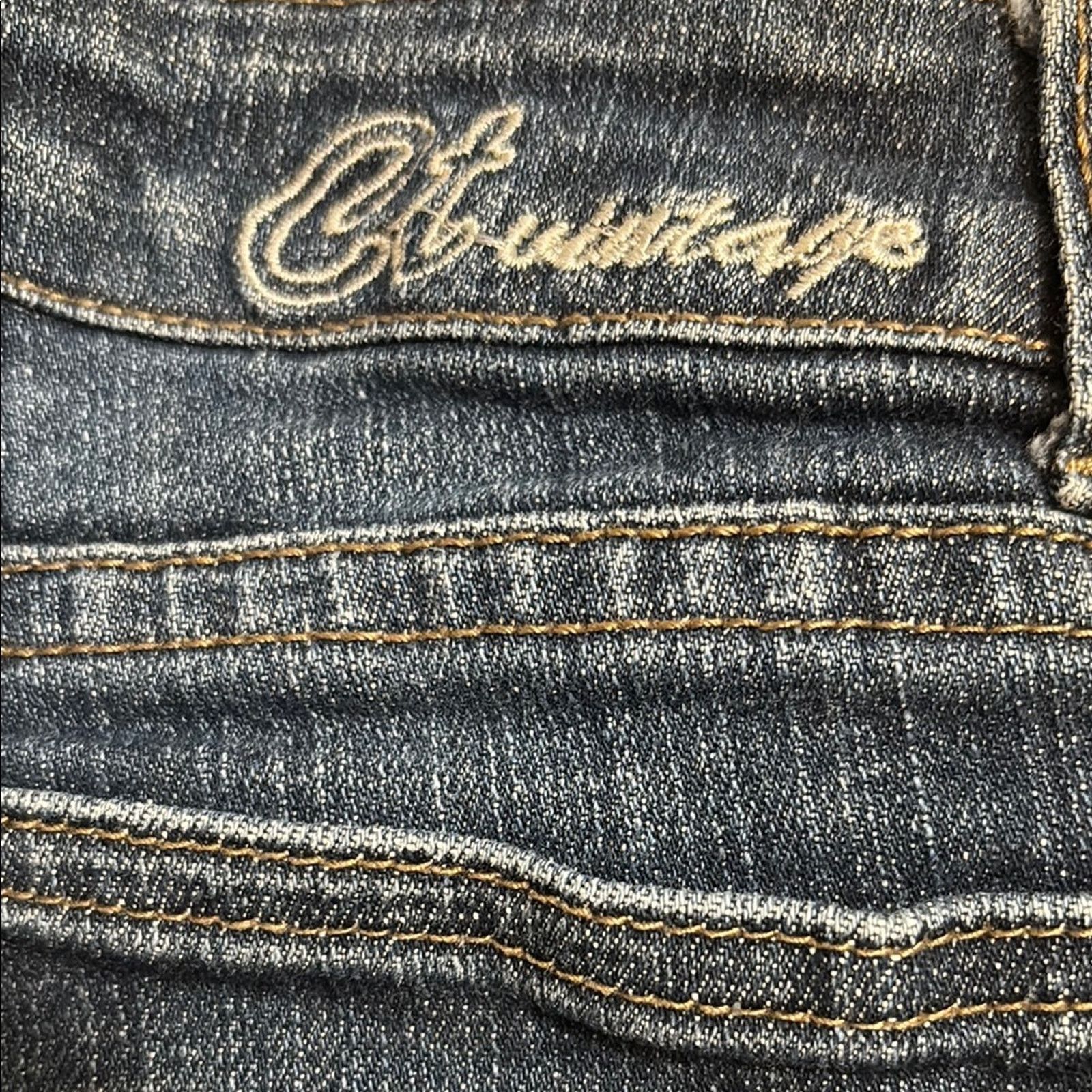 The Unbranded Brand C'es Toi Vintage Distressed Blue Capri Jeans Size 5 Size 28" / US 6 / IT 42 - 4 Thumbnail