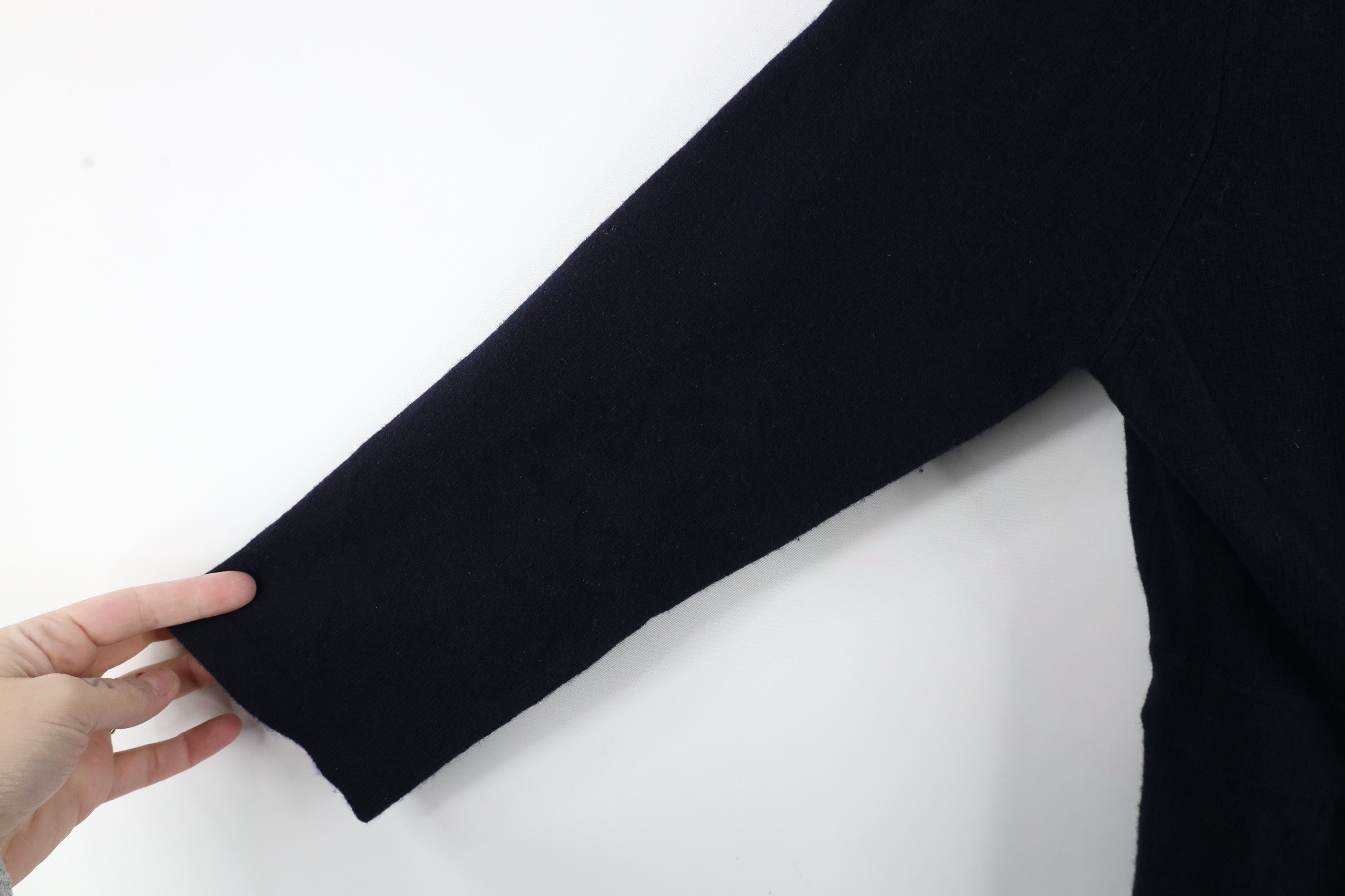 J.Crew × Vintage Vintage J Crew Cashmere Knit Tie Front Cardigan Sweater Navy Size L / US 10 / IT 46 - 5 Thumbnail