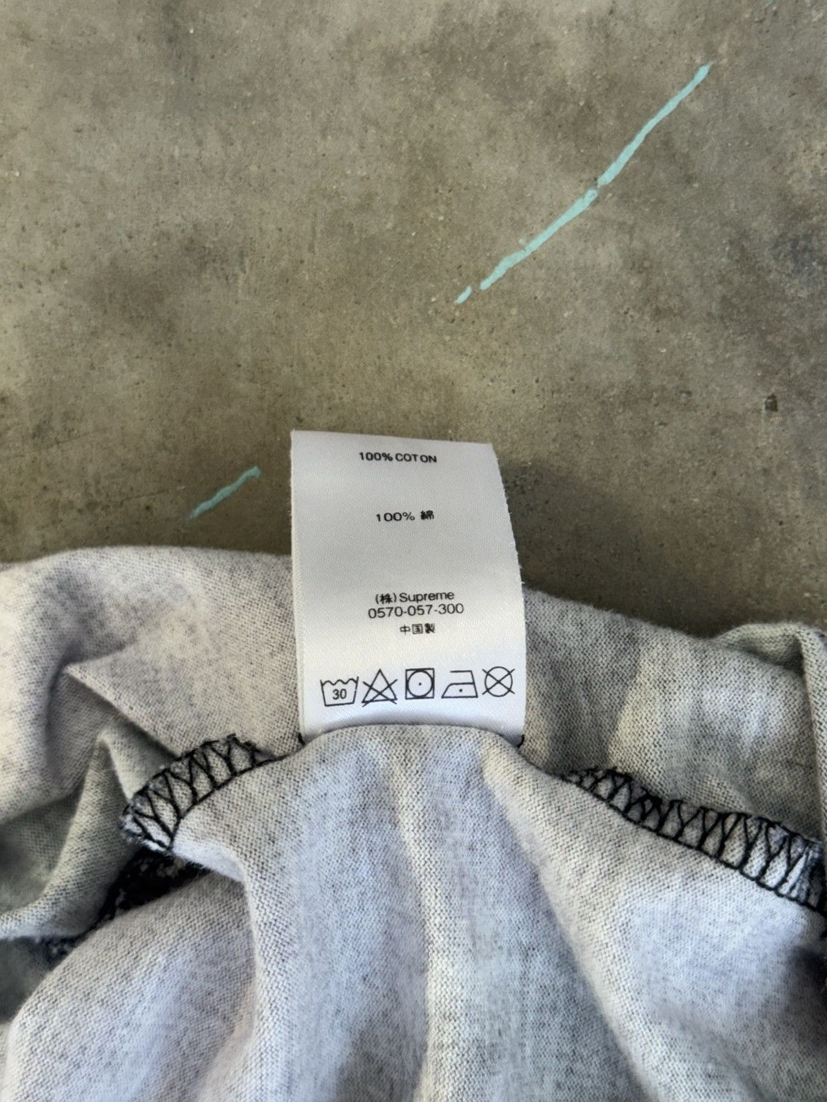 Supreme Supreme Half Tone Long Sleeve Size US L / EU 52-54 / 3 - 4 Thumbnail