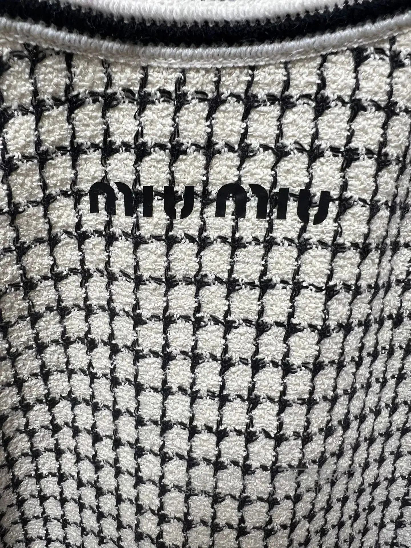 Miu Miu Miu Miu Tweed Logo Jacket. Size M / US 6-8 / IT 42-44 - 4 Thumbnail