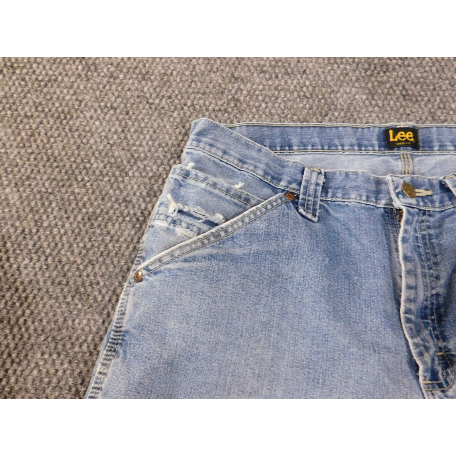 Lee Lee Jeans Men Jeans Regular 33x32 Light Wash Distressed Cotton Denim USA Zipper Pockets Size US 33 - 5 Thumbnail