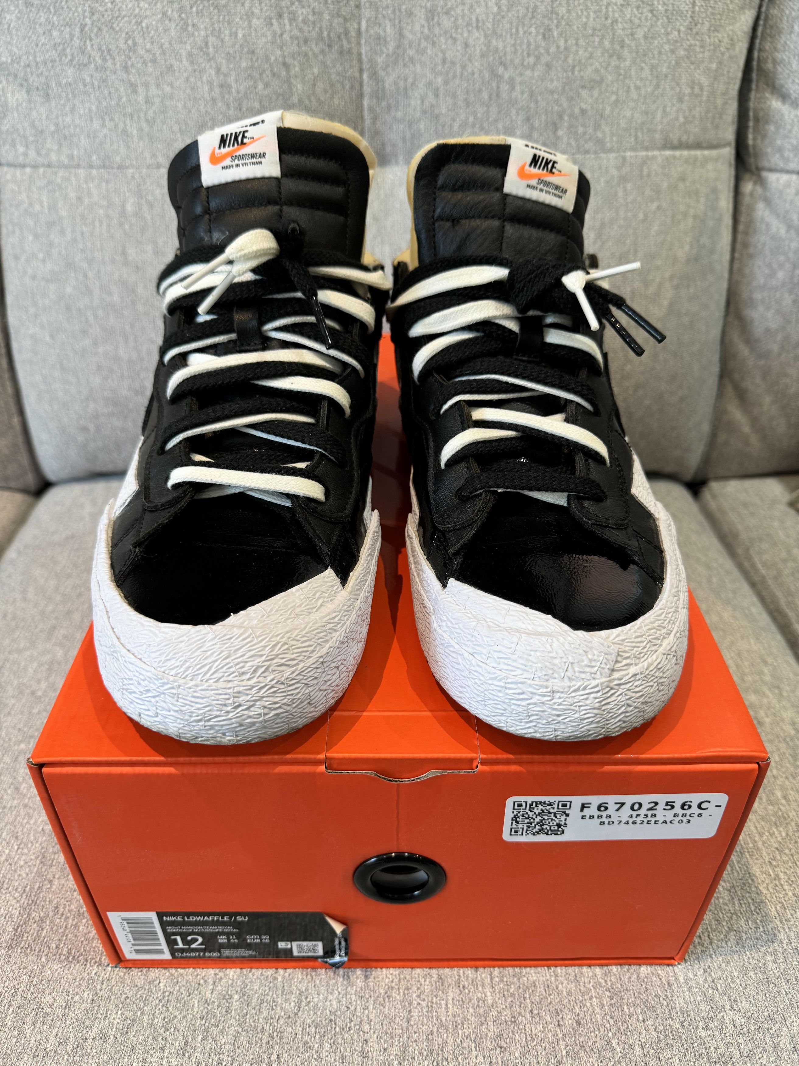 Nike × Sacai Nike Sacai Blazer Low Black Patent Leather Size US 12 / EU 45 - 2 Thumbnail