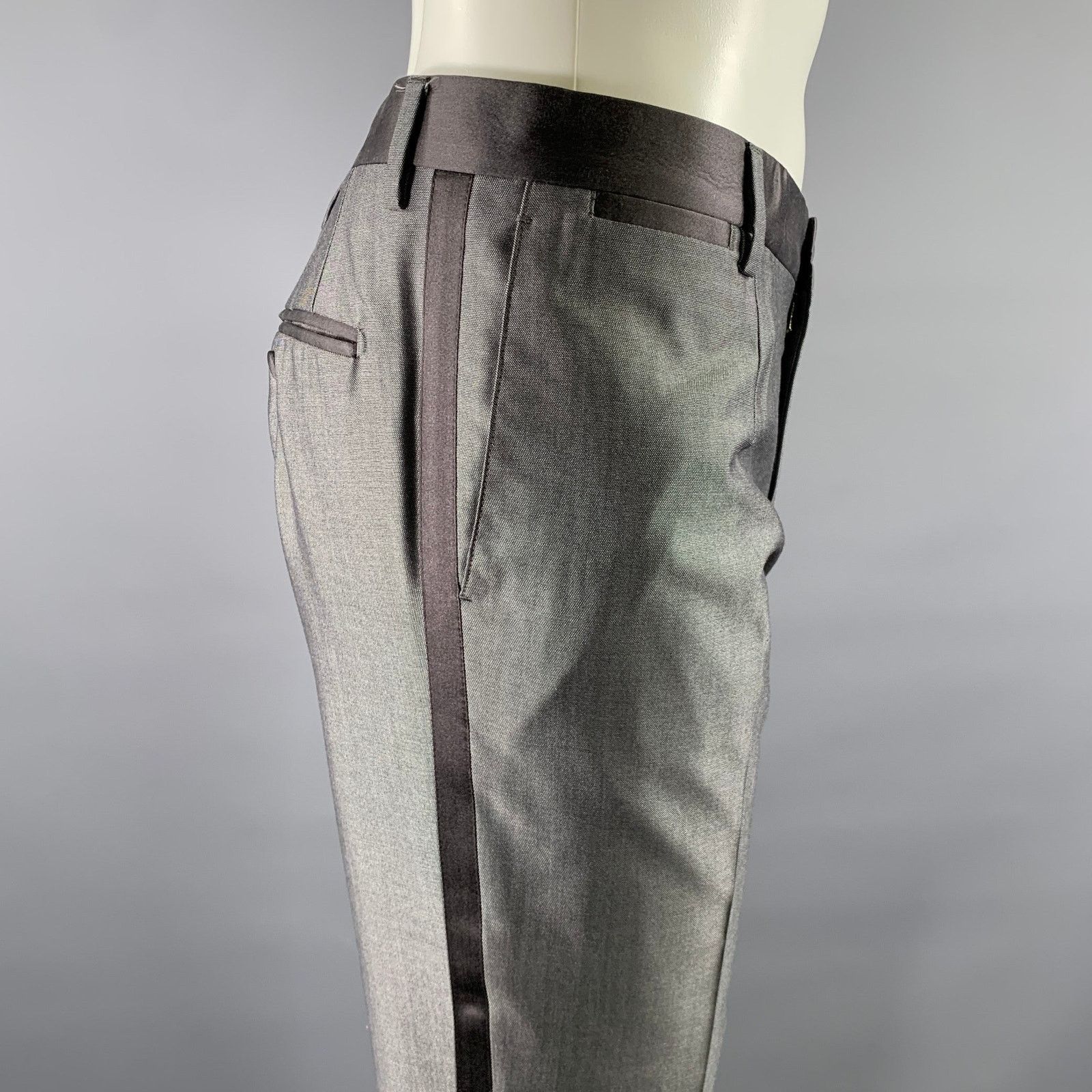 Dolce & Gabbana DOLCE & GABBANA Size 40 Grey Wool Silk Peak Lapel Tuxedo Size 40R - 7 Thumbnail