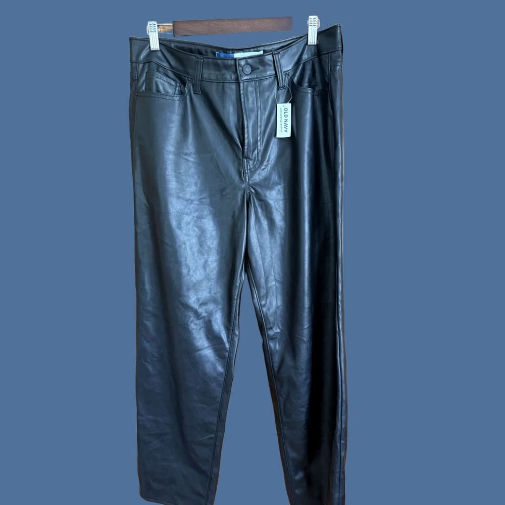 Old Navy Old Navy High Rise OG Loose Black Faux Leather Pant Womens Sz 14 Sexy Goth Size 36" / US 14 / IT 50 - 1 Thumbnail