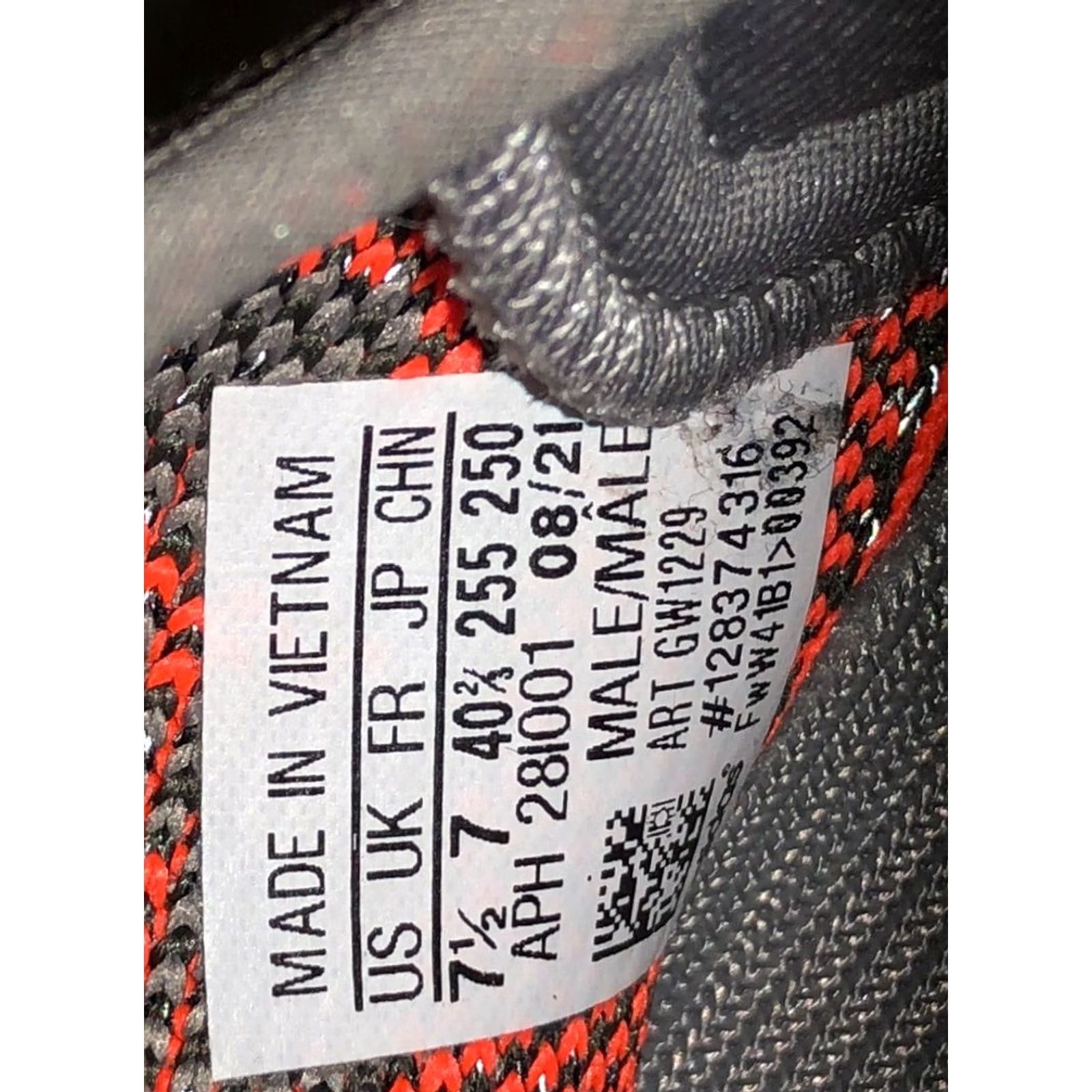 Adidas adidas Yeezy Boost 350 V2 Low Beluga 2.0 Carbon Gray Mens 7.5 Shoes Size US 8 / EU 41 - 6 Thumbnail
