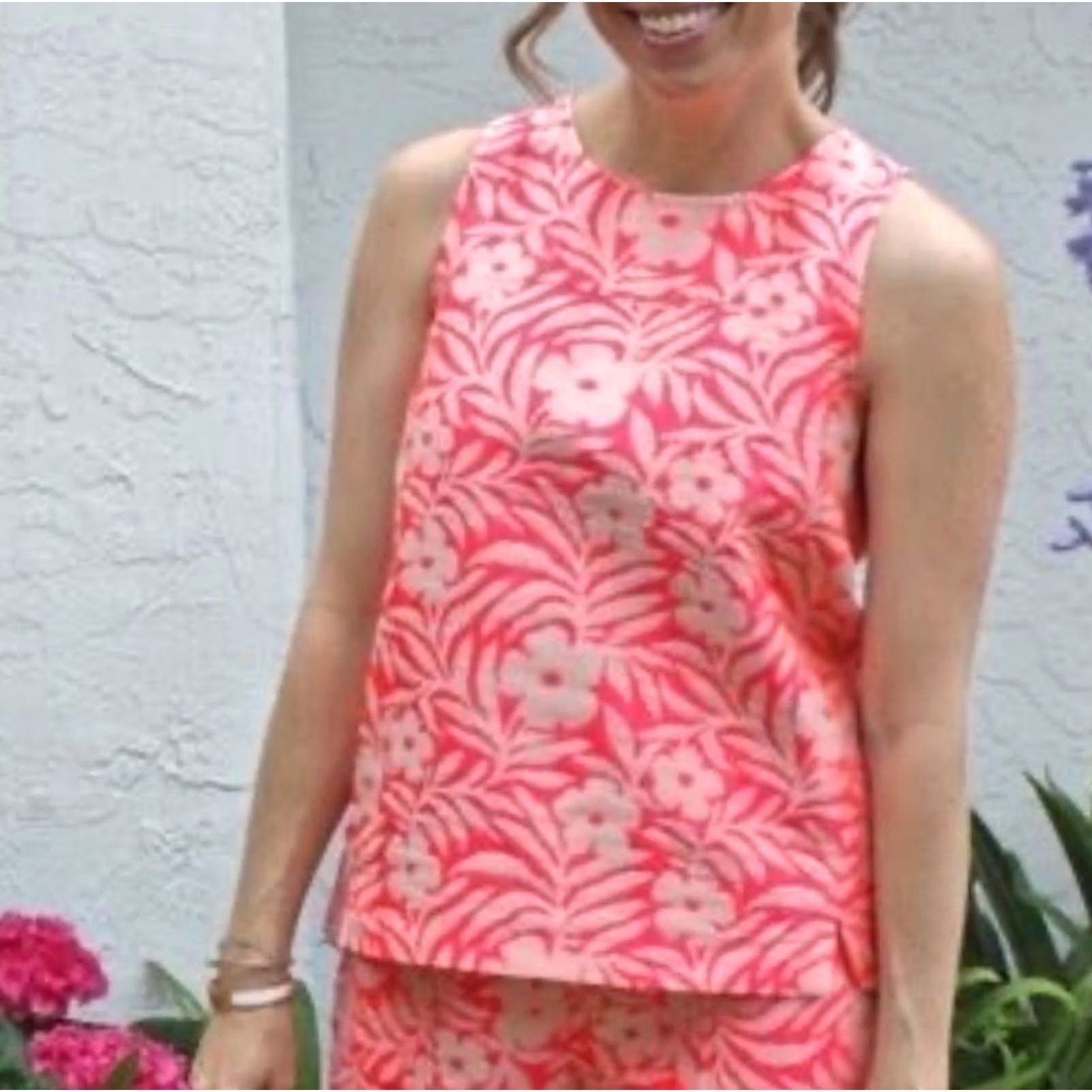 J.Crew J.CREW Seamed Shell Plumeria Floral Sleeveless Top Women 0 Multicolor Blouse Sleeveless Floral Pattern Size XS / US 0-2 / IT 36-38 - 2 Thumbnail