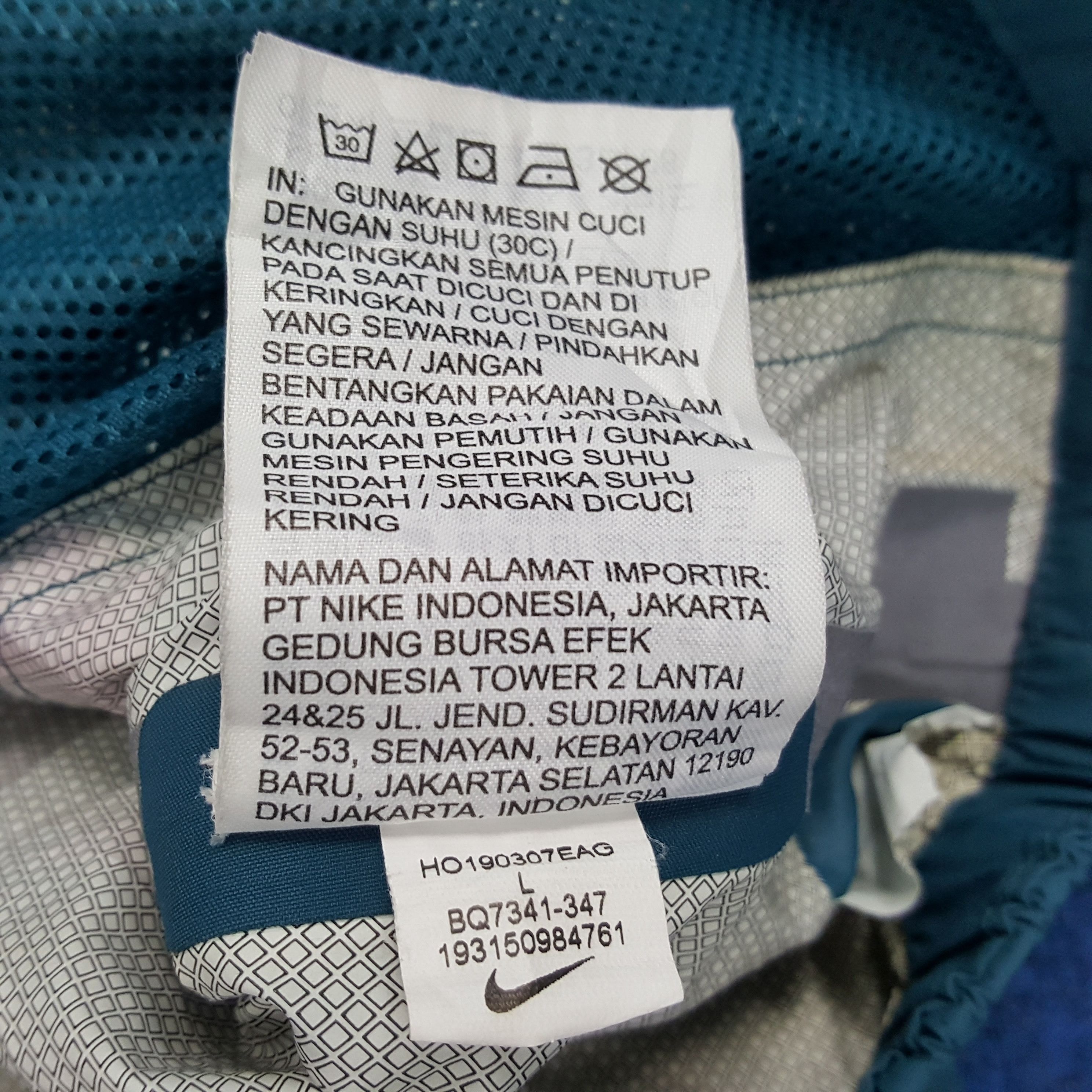 Nike ACG × Vintage Vintage NIKE ACG Windbreaker Hoodies Size US L / EU 52-54 / 3 - 7 Thumbnail