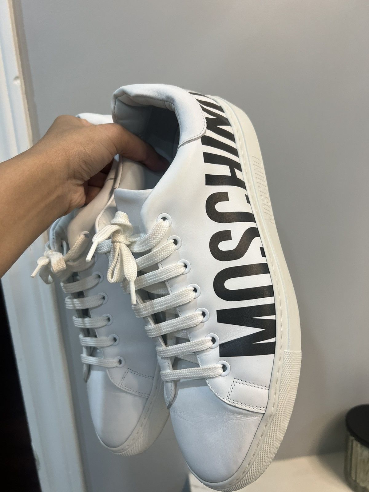 Moschino Moschino Logo-Printed Lace-Up Sneakers Size US 11 / EU 44 - 4 Thumbnail