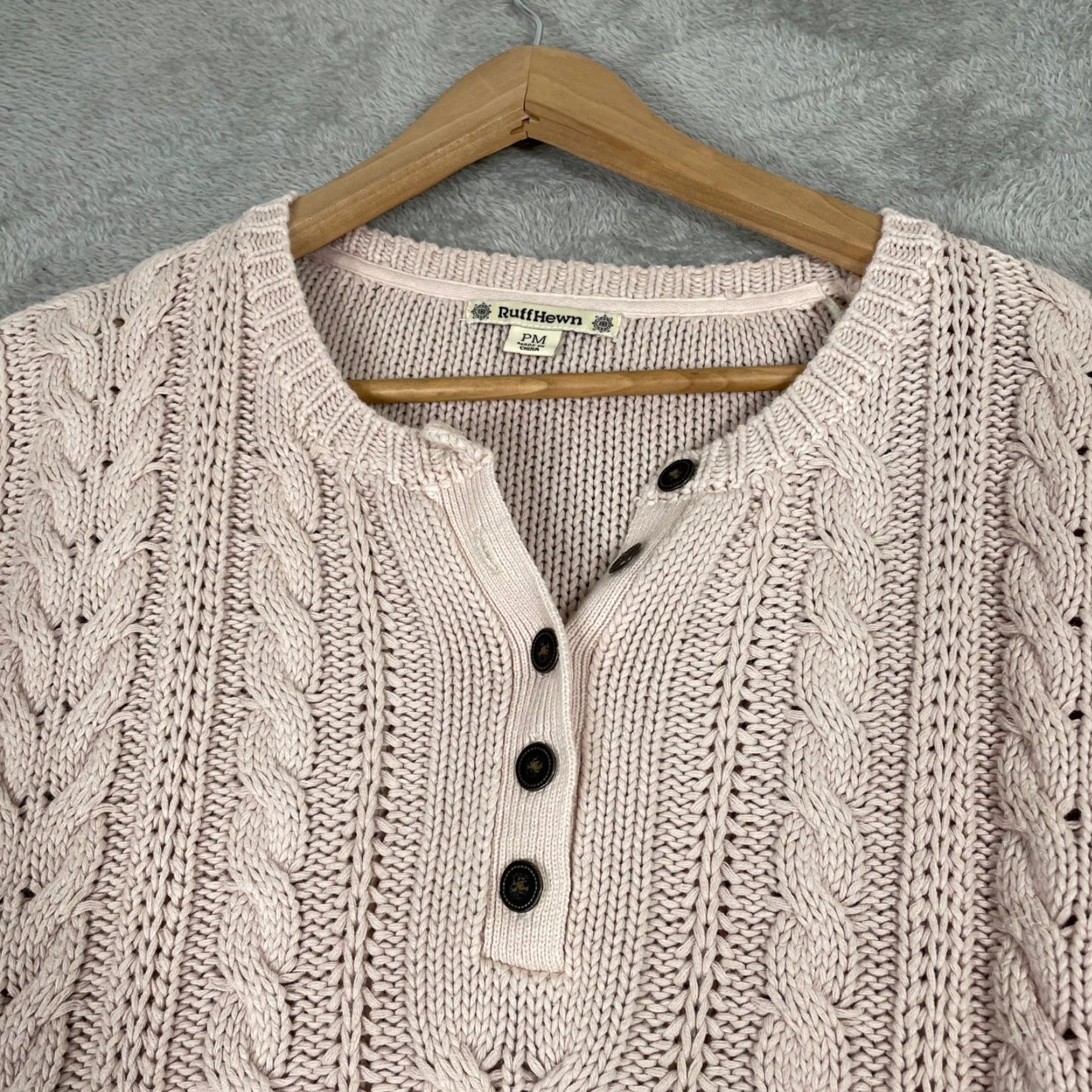 Vintage VINTAGE RuffHewn Sweater Womens Medium Pink Cable Knit Henley High Low Pullover Cozy Size M / US 6-8 / IT 42-44 - 3 Thumbnail