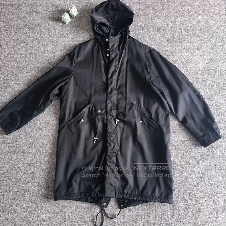 Dior Dior Black solid colour medium and long coat Size US M / EU 48-50 / 2 - 1 Thumbnail