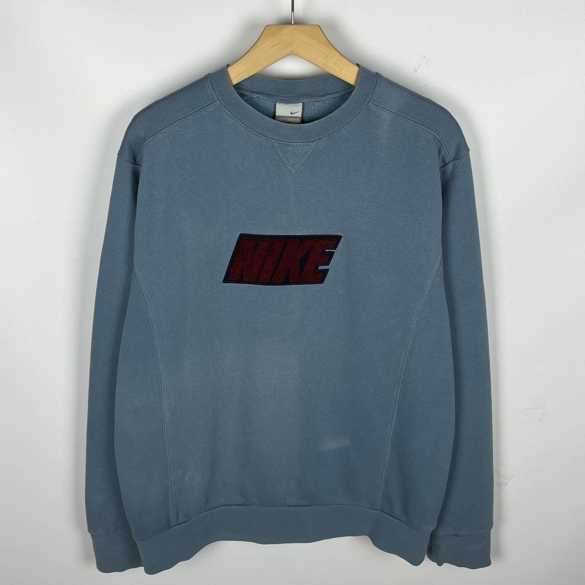 Nike Vintage Nike big embroidered logo sweatshirt 90’s Size US M / EU 48-50 / 2 - 1 Thumbnail