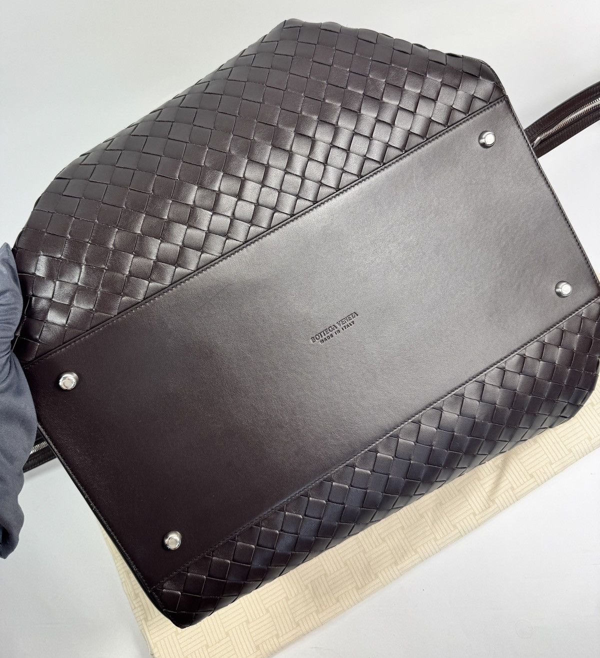 Bottega Veneta INTRECCIATO LEATHER DUFEL BAG Size ONE SIZE - 13 Thumbnail