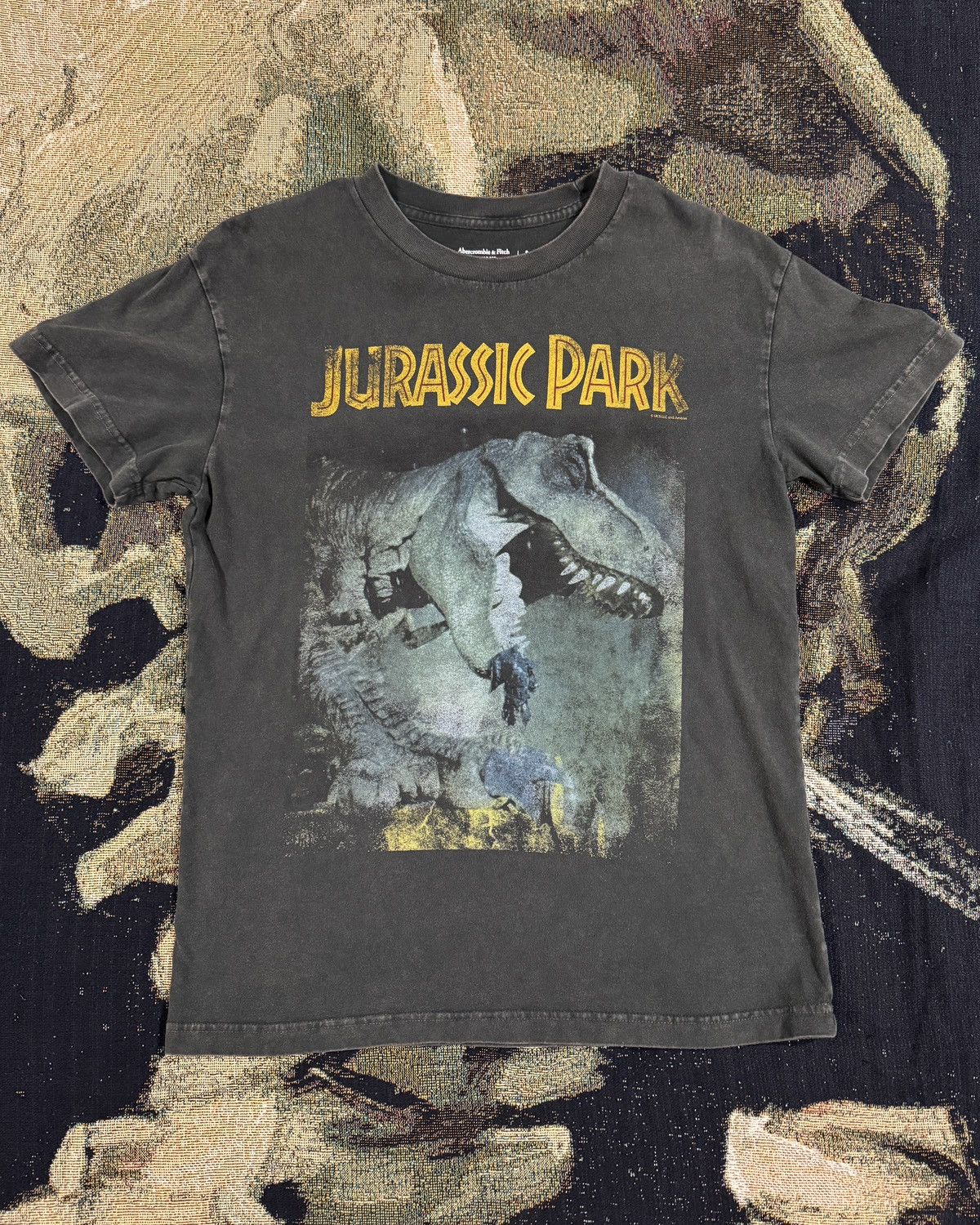 Abercrombie & Fitch Jurassic Park Abercrombie & Fitch Soft A&F Tee Size US S / EU 44-46 / 1 - 1 Thumbnail