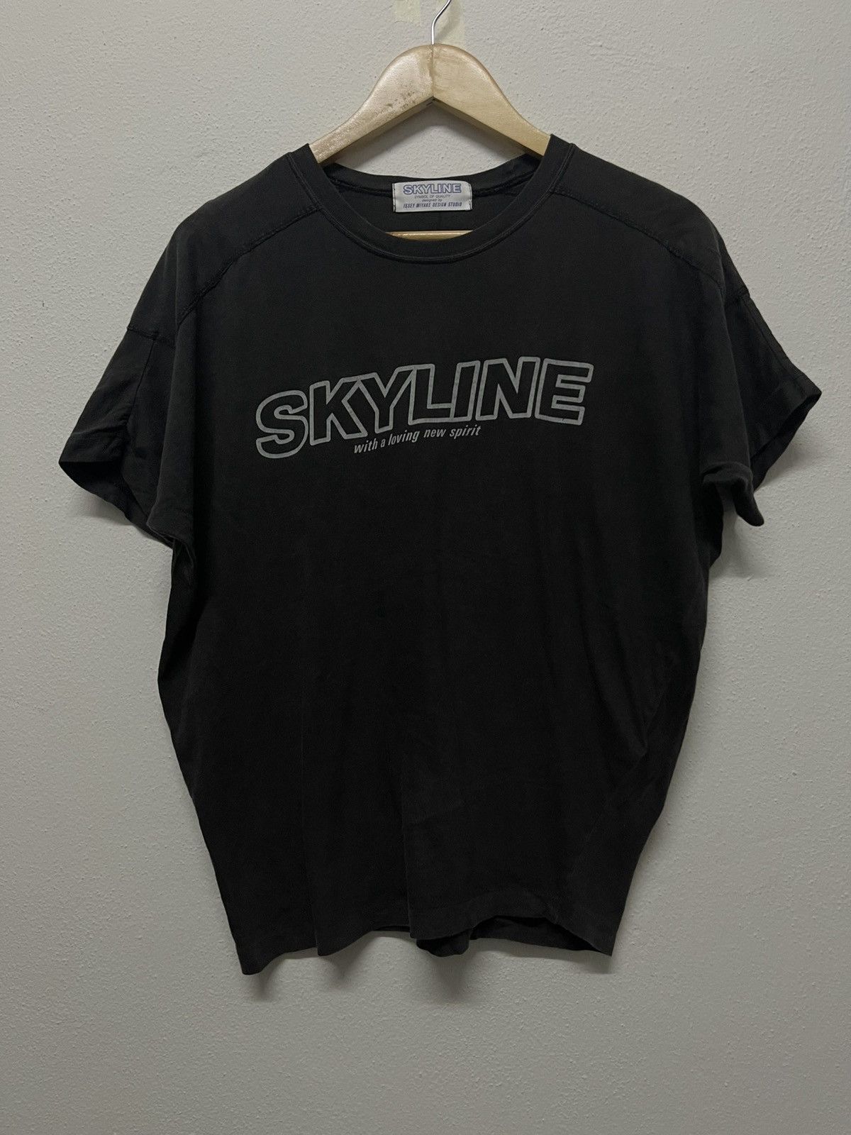 Issey Miyake × Japanese Brand × Vintage 90s ISSEY MIYAKE SKYLINE TSHIRT NICELY FADED Size US M / EU 48-50 / 2 - 1 Thumbnail
