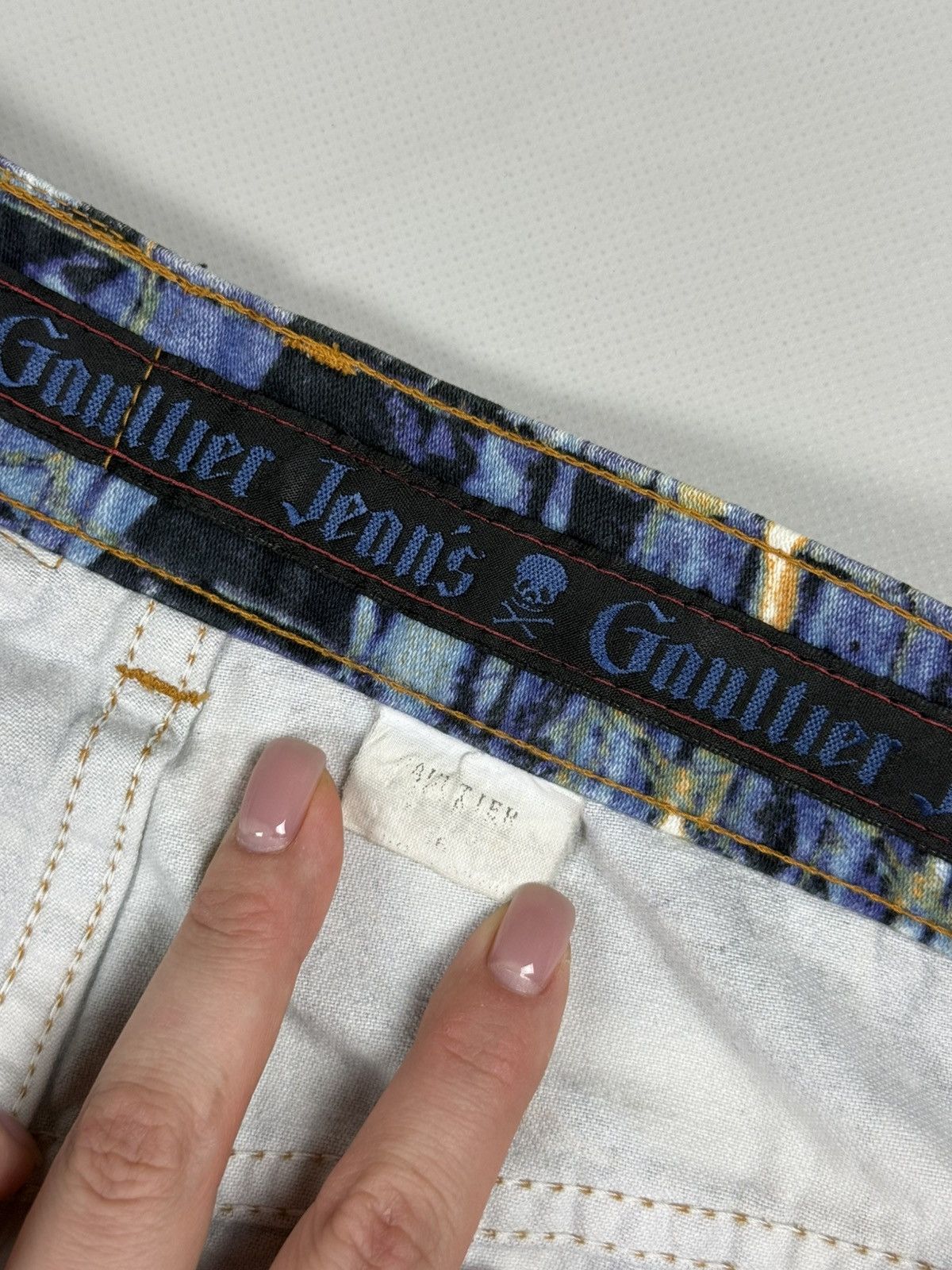Jean Paul Gaultier 90s JPG Jean Paul Gaultier Stained Glass Printed Denim Jeans Size 25" / US 0 / IT 36 - 12 Thumbnail