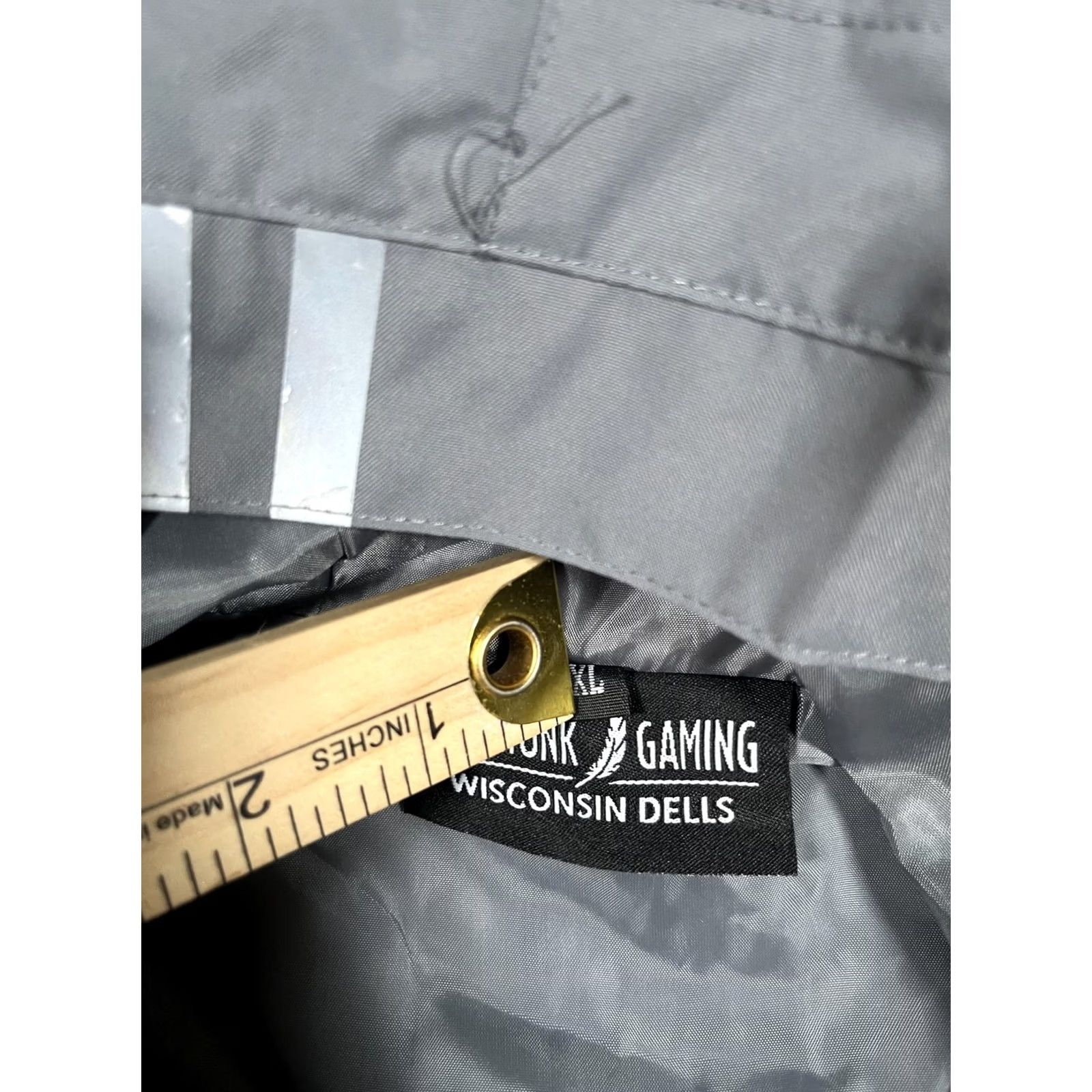 Logo 7 Ho-Chunk Gaming Jacket Mens XL Gray Hooded Rain Coat Windbreaker Casino Logo Reflective Pockets Size US XL / EU 56 / 4 - 3 Thumbnail