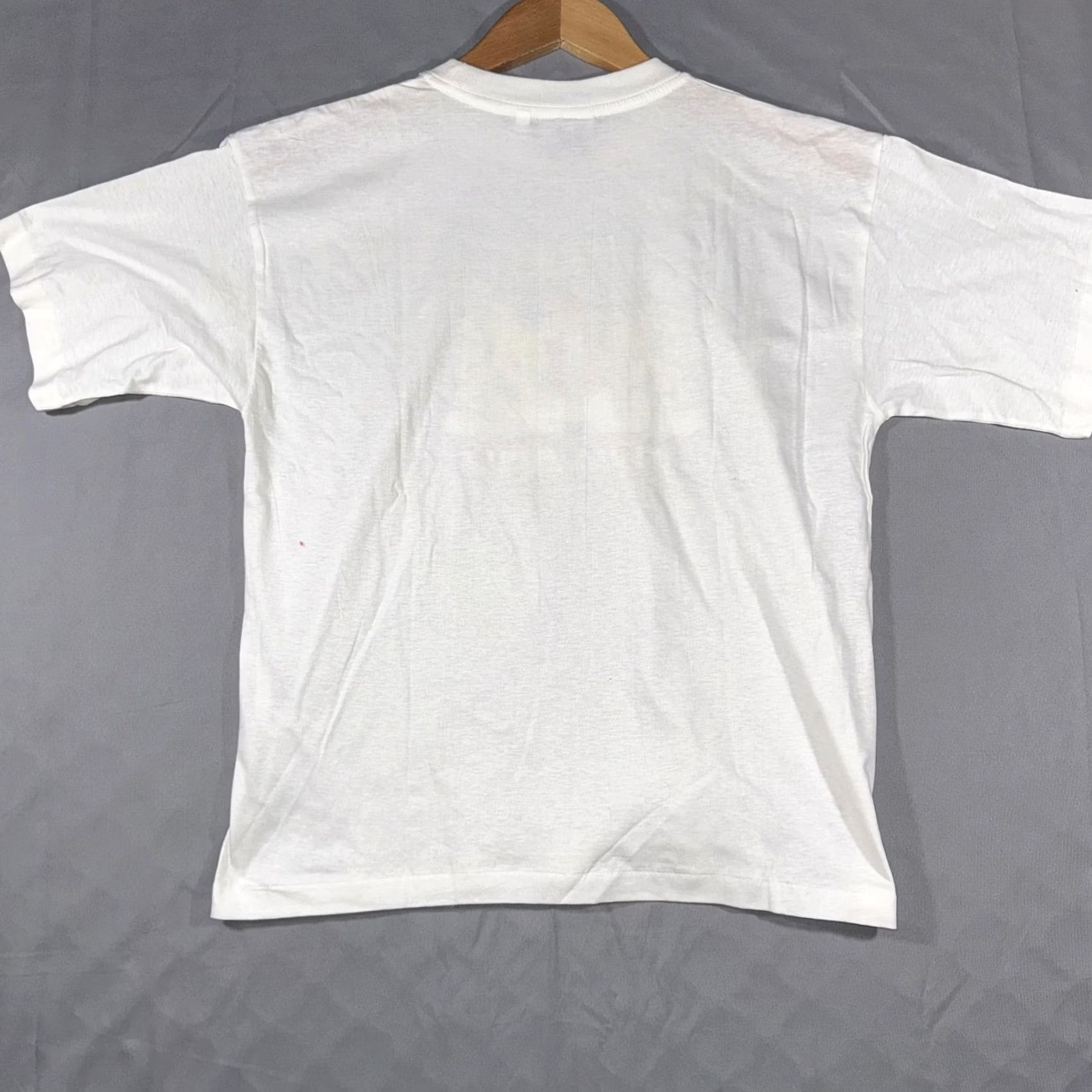 Vintage VINTAGE Oriko Amsterdam Holland Coat of Arms Graphic T-Shirt Mens M White Short Sleeve Crew Neck Regular Fit Jersey Graphic Print Travel 90s Club Logo Size US M / EU 48-50 / 2 - 2 Thumbnail