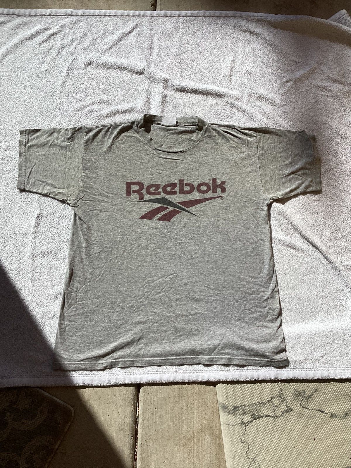 Reebok Vintage gray Reebok spell out logo T-shirt Size US XL / EU 56 / 4 - 1 Thumbnail