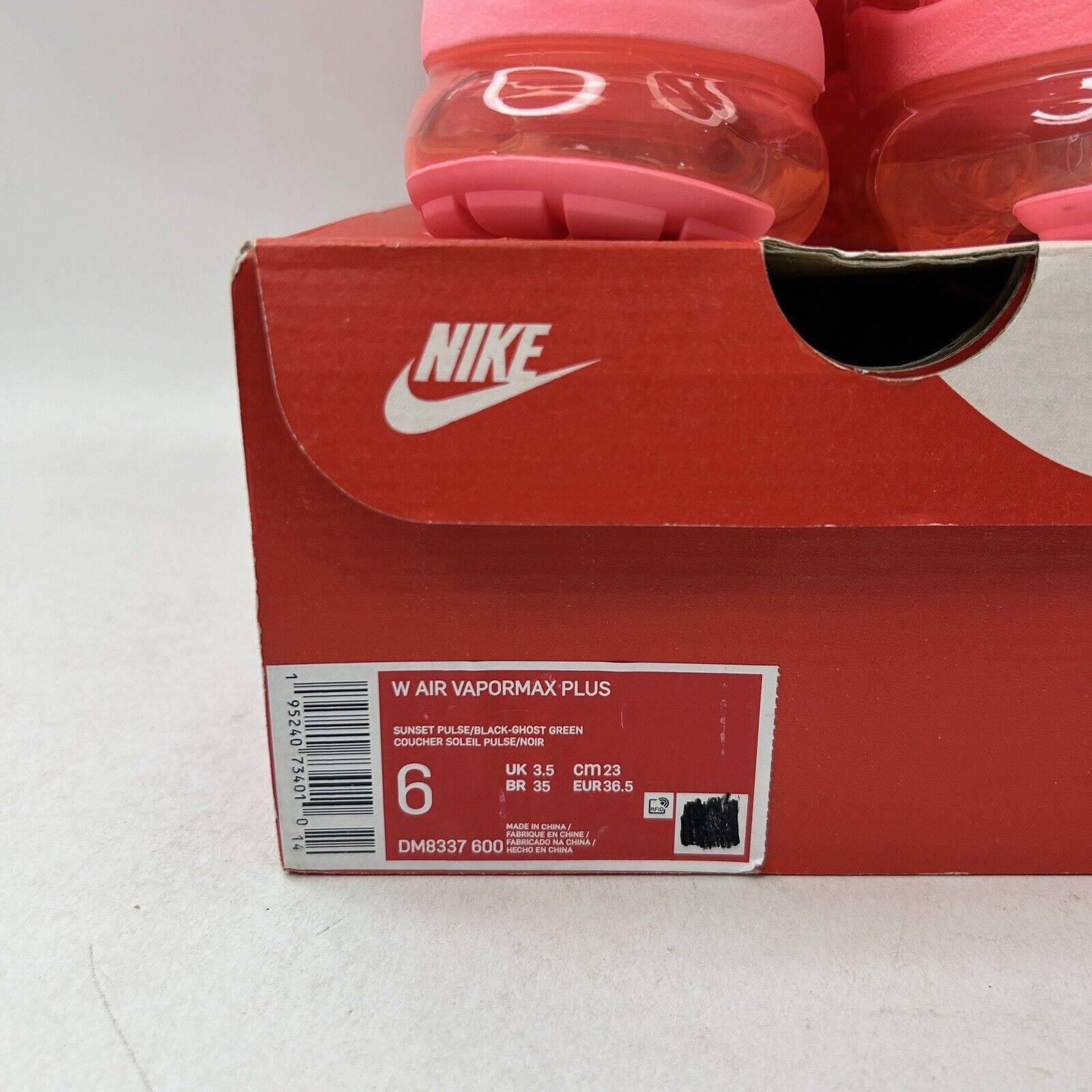 Nike Nike Vapormax Plus WMNS “Bubblegum Pink” 2024 Size US 6 / IT 36 - 5 Thumbnail