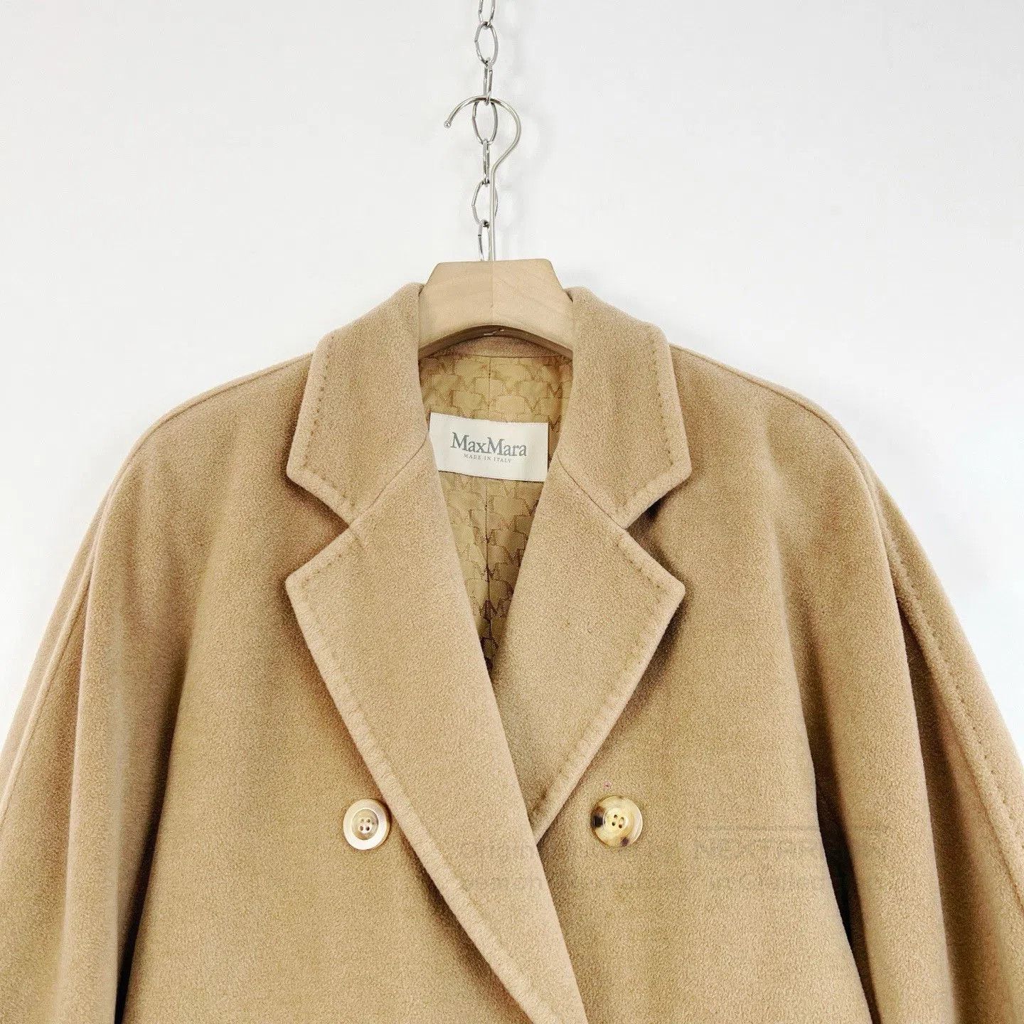 Max Mara MaxMara 101801 Madame Camel Wool Coat. Size XS / US 0-2 / IT 36-38 - 3 Thumbnail