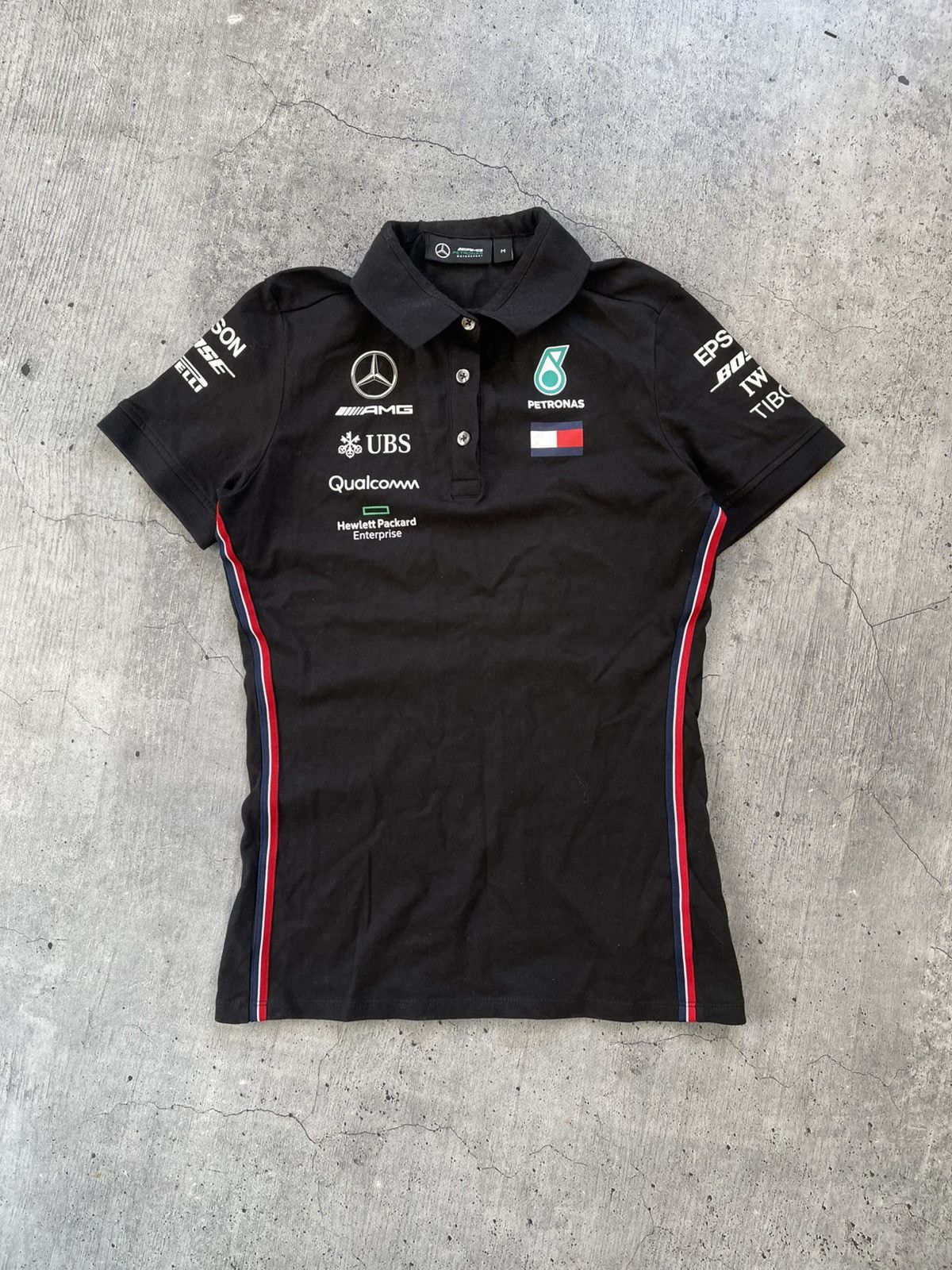 Mercedes-Benz Mercedes AMG Petronas F1 Racing Team Polo Shirt size Xs Size US XS / EU 42 / 0 - 1 Thumbnail