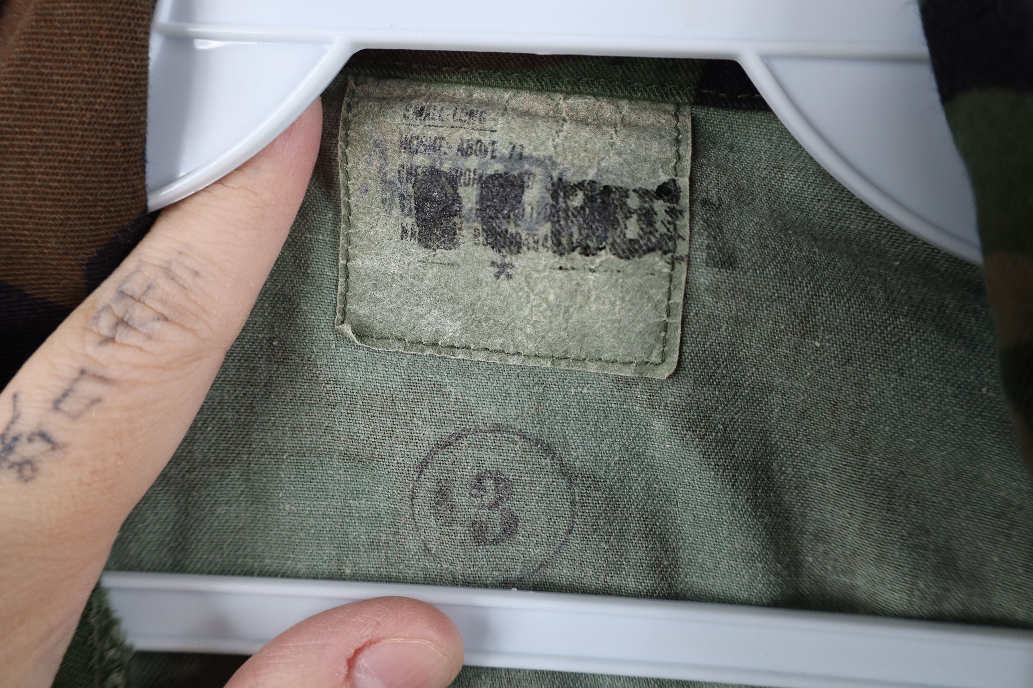 Vintage Vintage 80s USGI Stamp Woodland Camouflage Combat Jacket Size US S / EU 44-46 / 1 - 10 Thumbnail