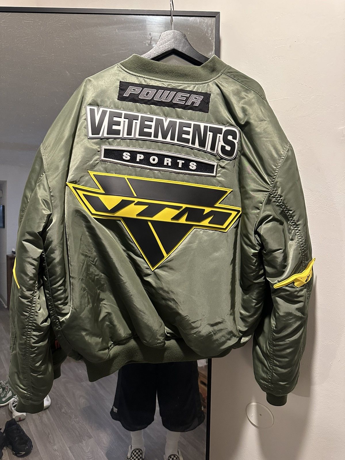 Vetements Green Vetements Racing Varsity Bomber Size US M / EU 48-50 / 2 - 2 Thumbnail
