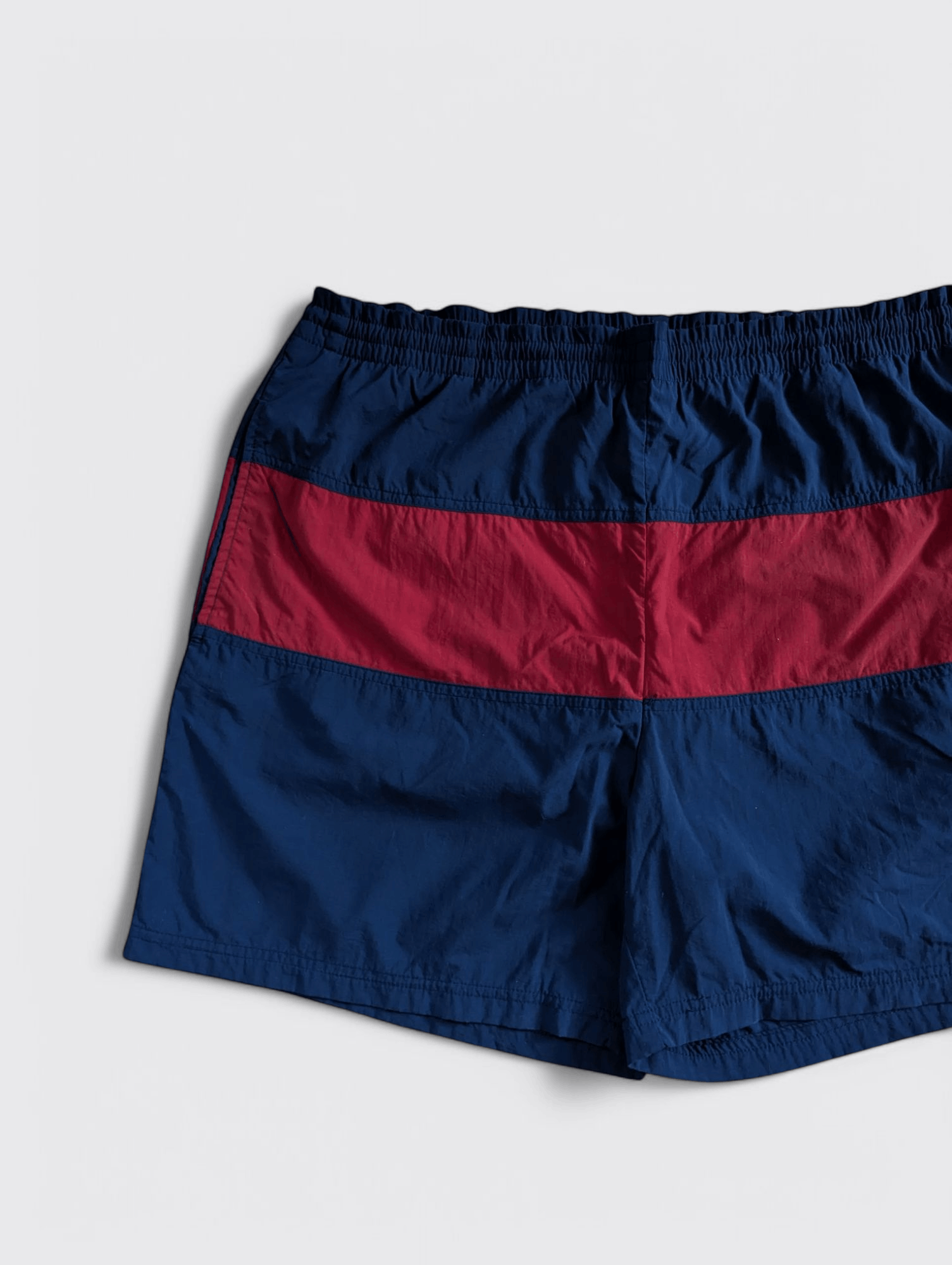 Nike Nike Vintage Nylon Big Swoosh Shorts L Size US 33 - 8 Thumbnail