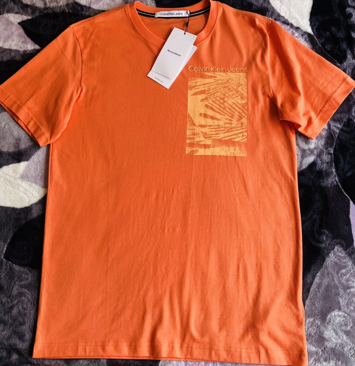 Calvin Klein Calvin Klein Jeans Palm Print Regular Tee Size US M / EU 48-50 / 2 - 1 Thumbnail