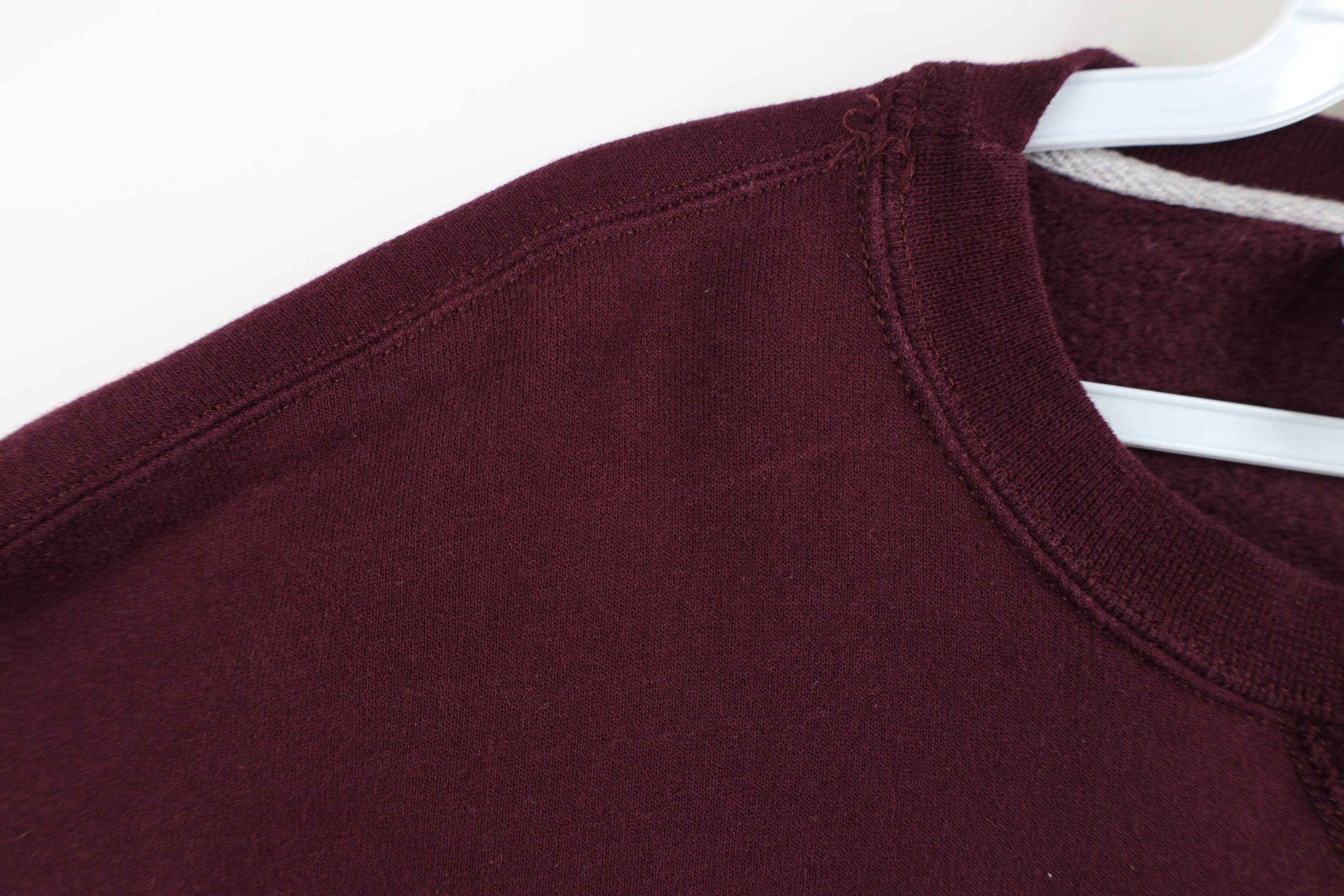 Champion Vintage 90s Champion Classic Logo Crewneck Sweatshirt Purple Size US XL / EU 56 / 4 - 7 Thumbnail