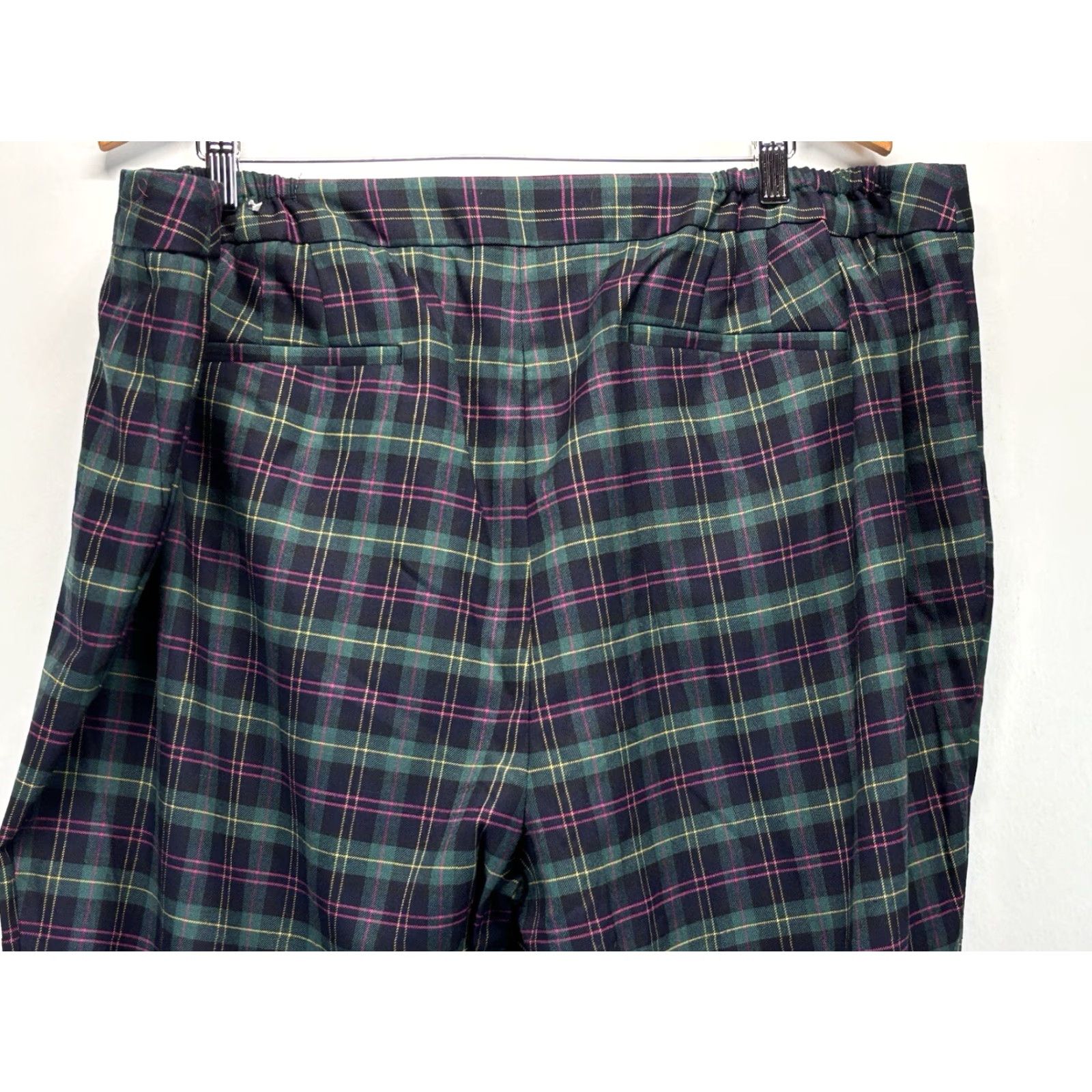 Talbots VINTAGE? No. Talbots Hampshire Ankle Wool Blend Pants Plaid Tartan Plus 22W Women Size 40" / US 18 - 4 Thumbnail