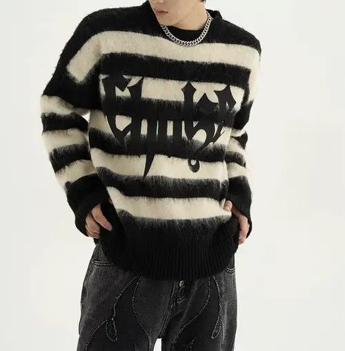 Vintage Vintage harajuku style sweater Size US XL / EU 56 / 4 - 6 Thumbnail