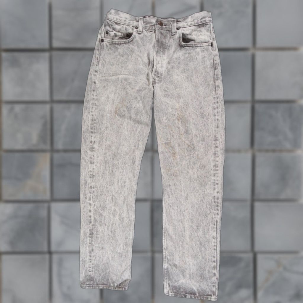 Levi's VINTAGE Levi's 501 Jeans Men 34x32 Acid Wash Denim Straight Fit 90s USA Outdoors Size US 34 / EU 50 - 1 Thumbnail