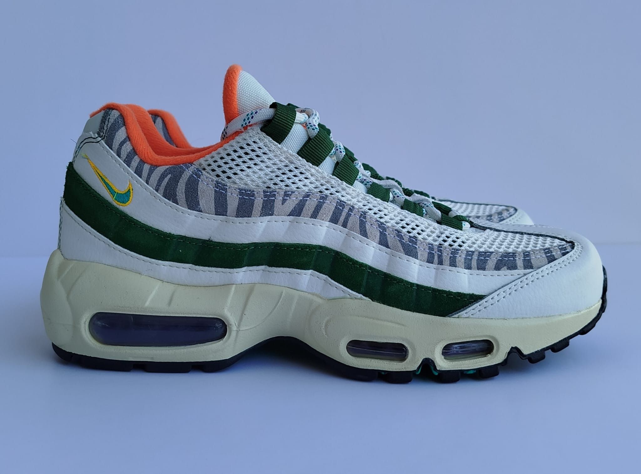 Nike Nike Air Max 95 Era Size US 6 / EU 39 - 1 Thumbnail