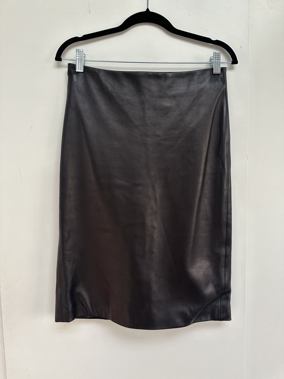 The Row The Row Leather Pencil Skirt Size 28" / US 6 / IT 42 - 4 Thumbnail