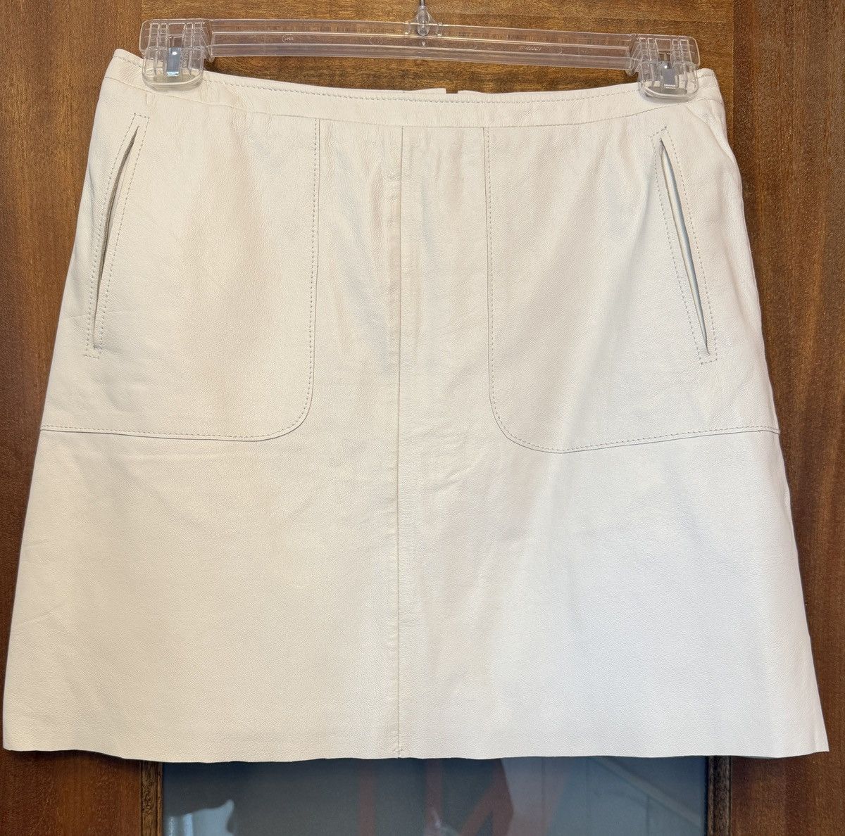 French Connection French Connection Lamb Leather Lined Off White Mini Skirt Size 28" / US 6 / IT 42 - 1 Thumbnail