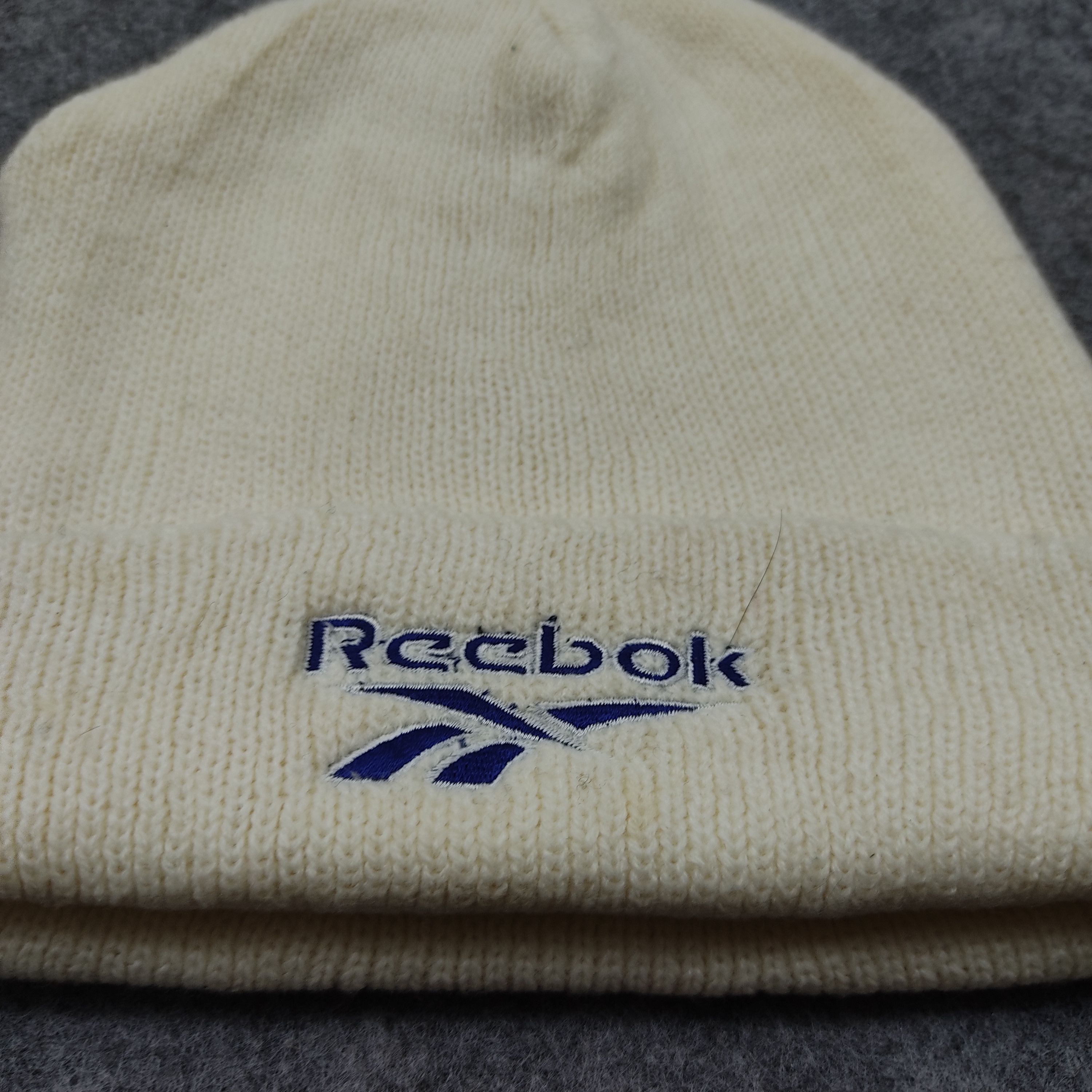 Reebok × Vintage Vintage Reebok Beanie / Snow Hat / Snow Cap Size ONE SIZE - 2 Thumbnail