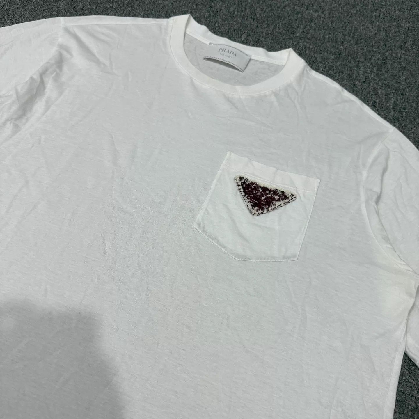 Prada Prada White 3D Woven Triangle Logo SS XL 99 New Size US XL / EU 56 / 4 - 2 Thumbnail