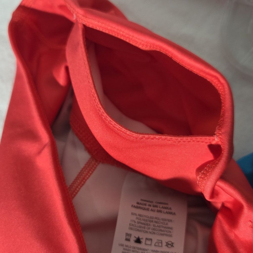 Nike Nike Red and White Sports Shorts Size Small Size 27" / US 4 / IT 40 - 7 Thumbnail