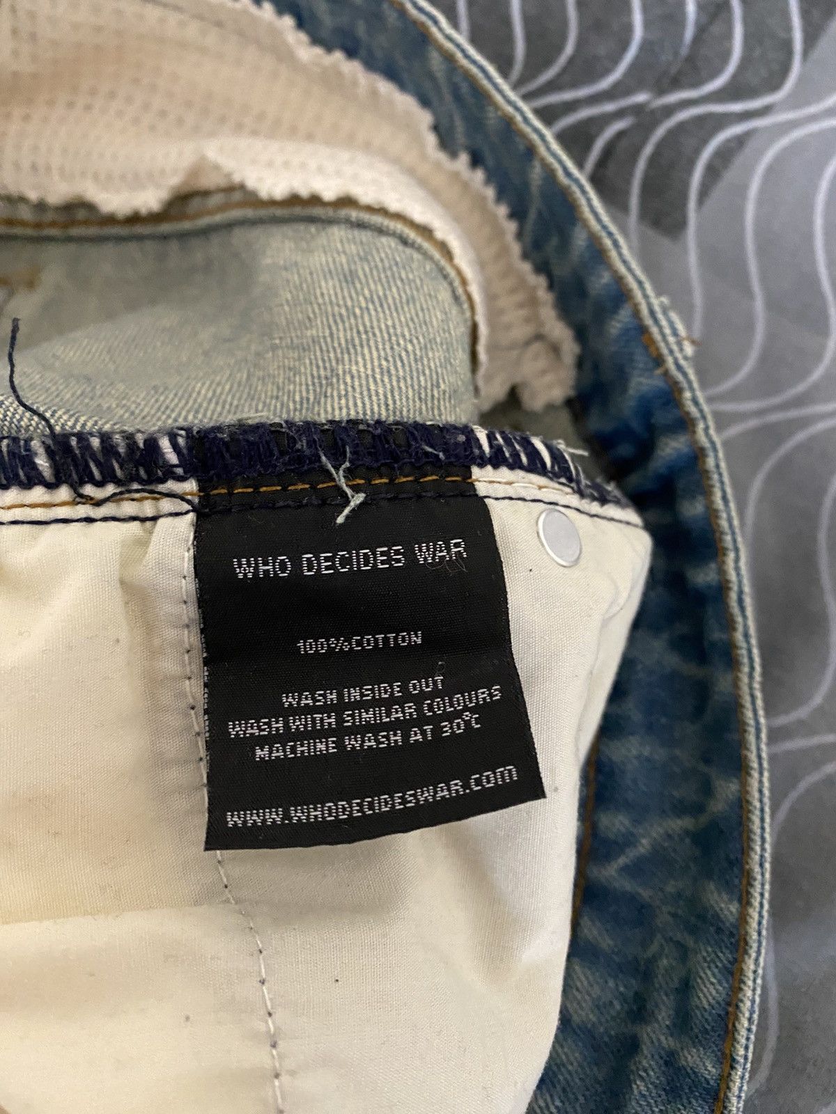 Who Decides War Who Decides War ROY G BIV Denim Size US 32 / EU 48 - 7 Thumbnail
