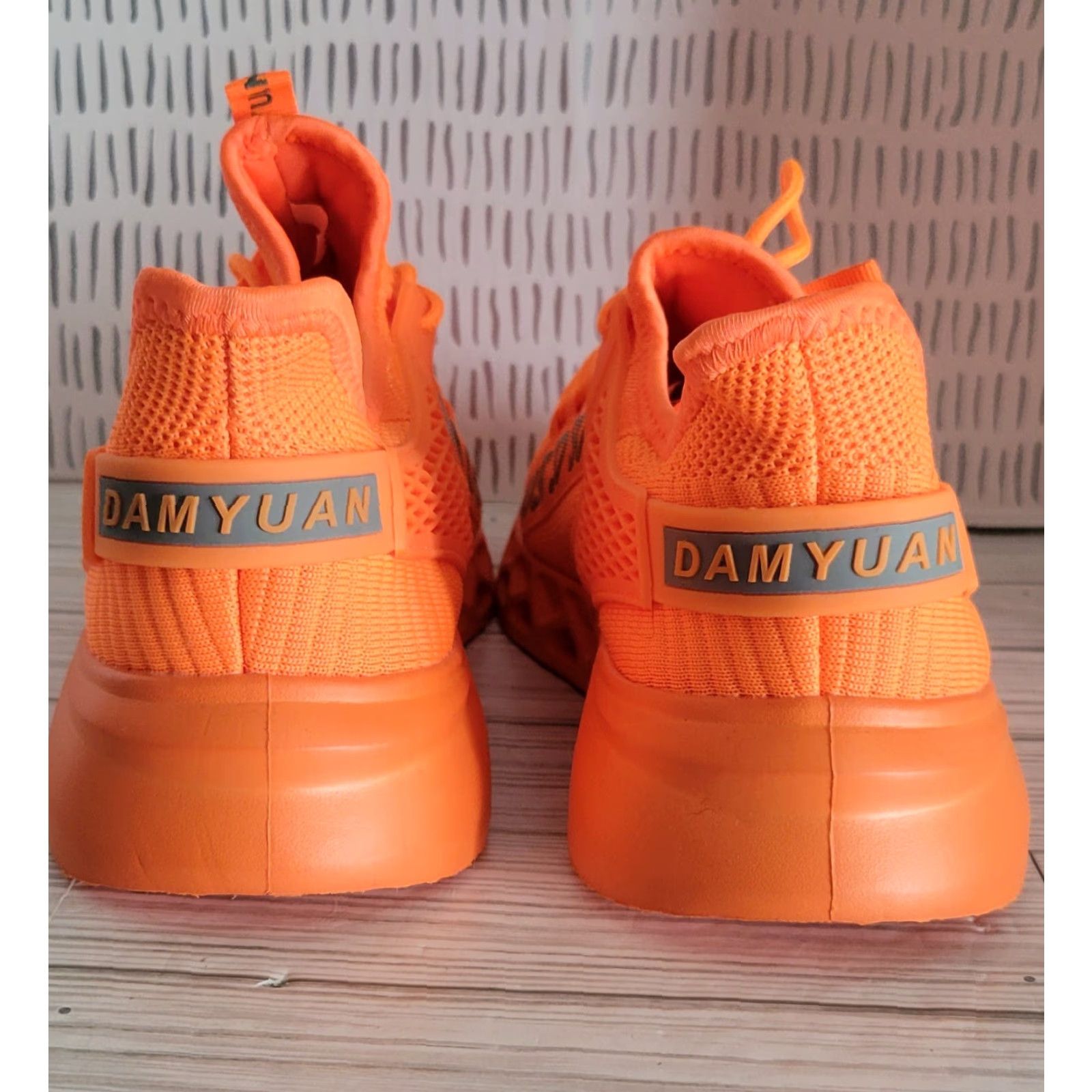 Vintage VINTAGE? No – but: Bright Orange Unisex Damyuan Just So So Sneakers 43 EUC Size US 10 / IT 40 - 3 Thumbnail