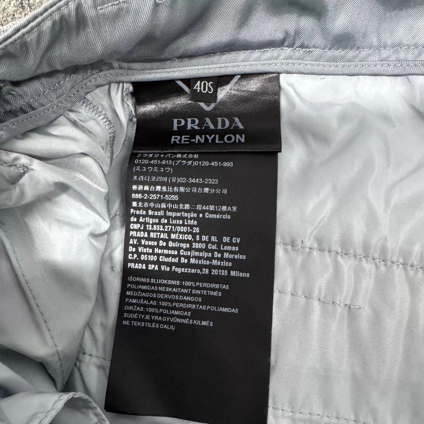 Prada Prada recycled nylon 40s shorts 99 new Size 27" / US 4 / IT 40 - 6 Thumbnail